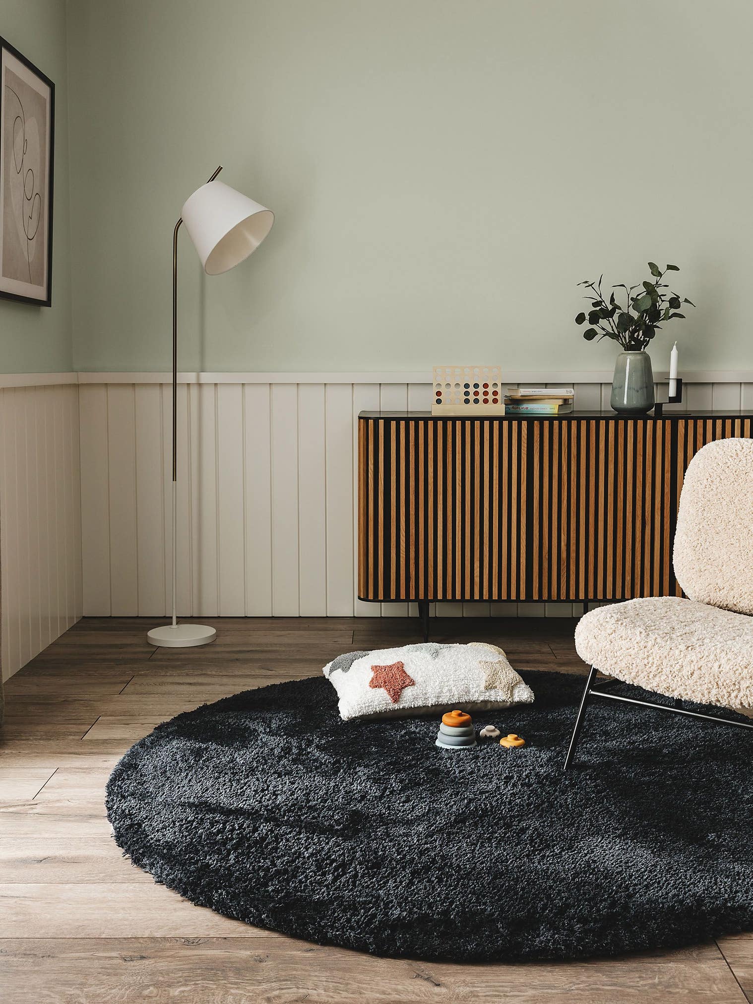 Teppich aus 100% Polyester in Grau mit 31 bis 40 mm hohem Flor von benuta Nest