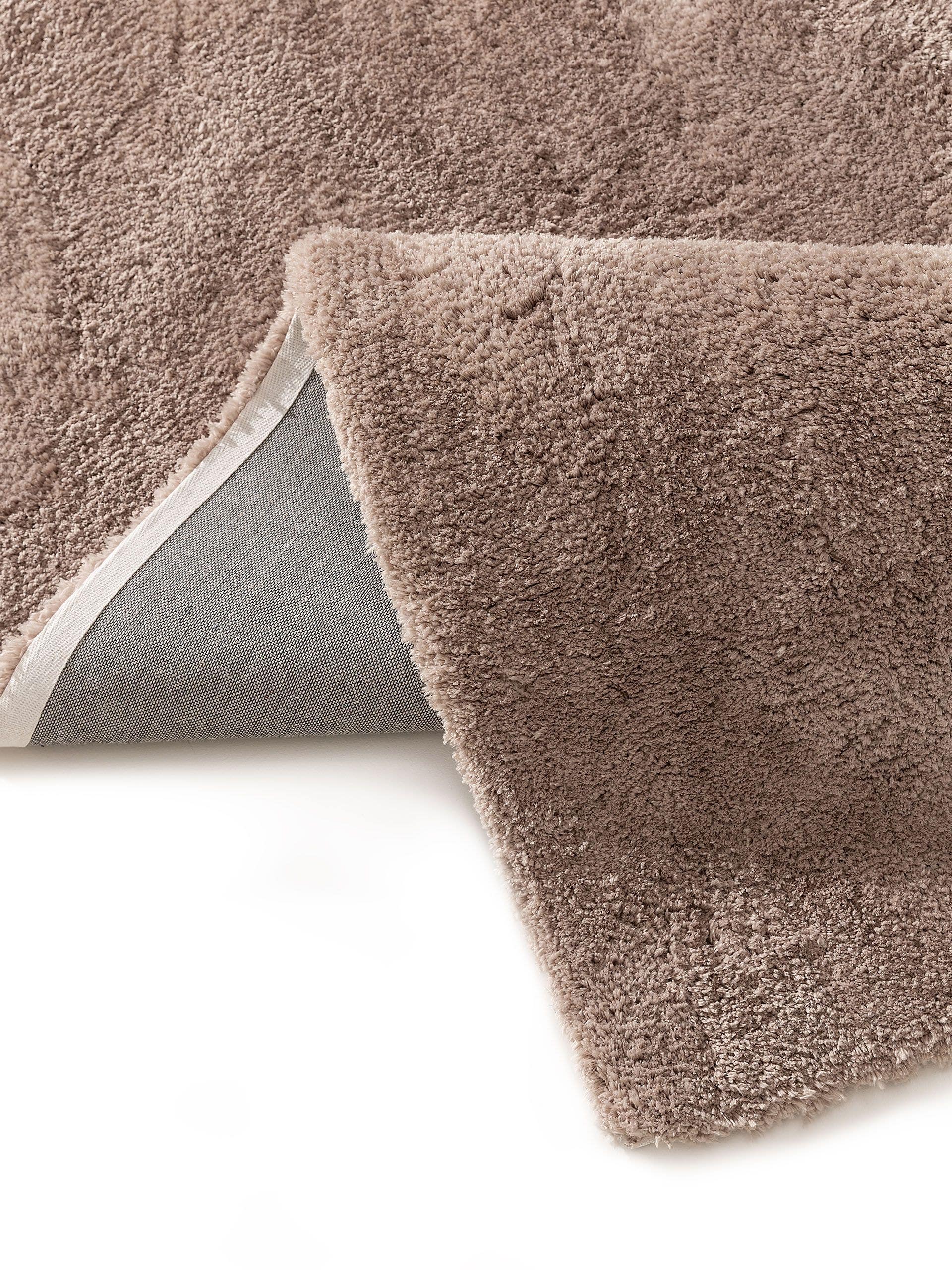 Rug made of 100% Polyester in Taupe with a 31 - 40 mm high pile by benuta Nest