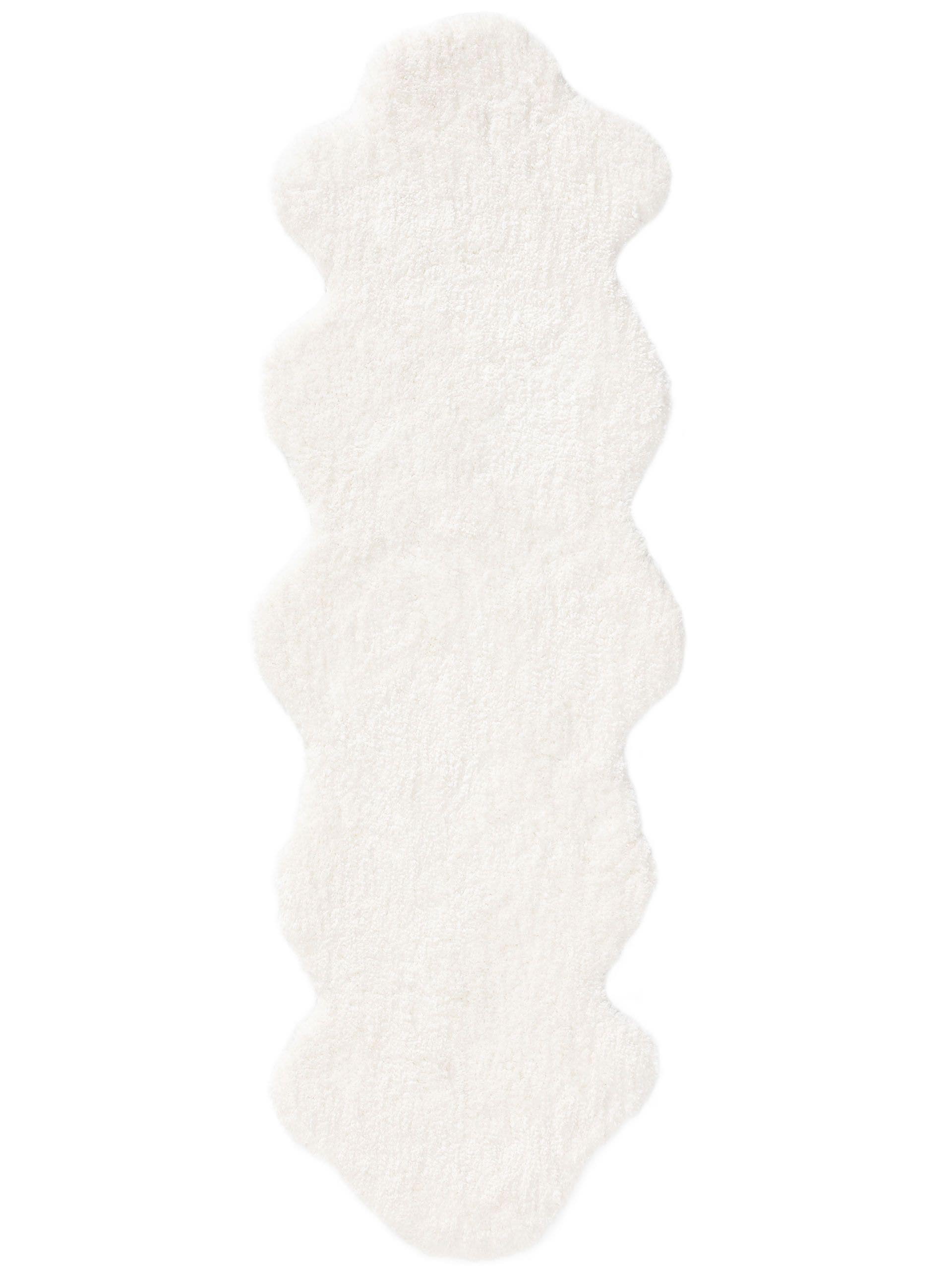 Rug made of 100% Polyester in White with a 31 - 40 mm high pile by benuta Nest