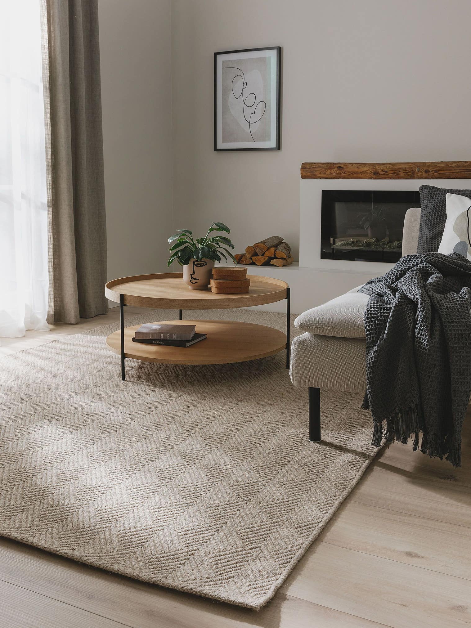 Tapis en 100% Laine en Beige avec une pile de 1- 5 mm de hauteur de benuta Pure