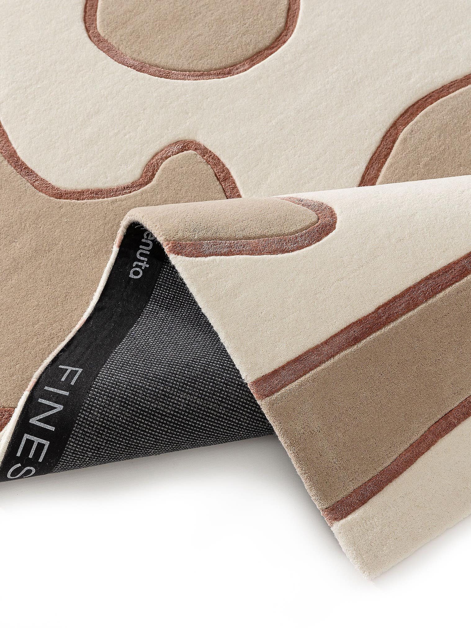 Rug made of 90% Wool, 10% Lyocell (TENCEL™) in Beige with a 6 - 10 mm high pile by benuta Finest