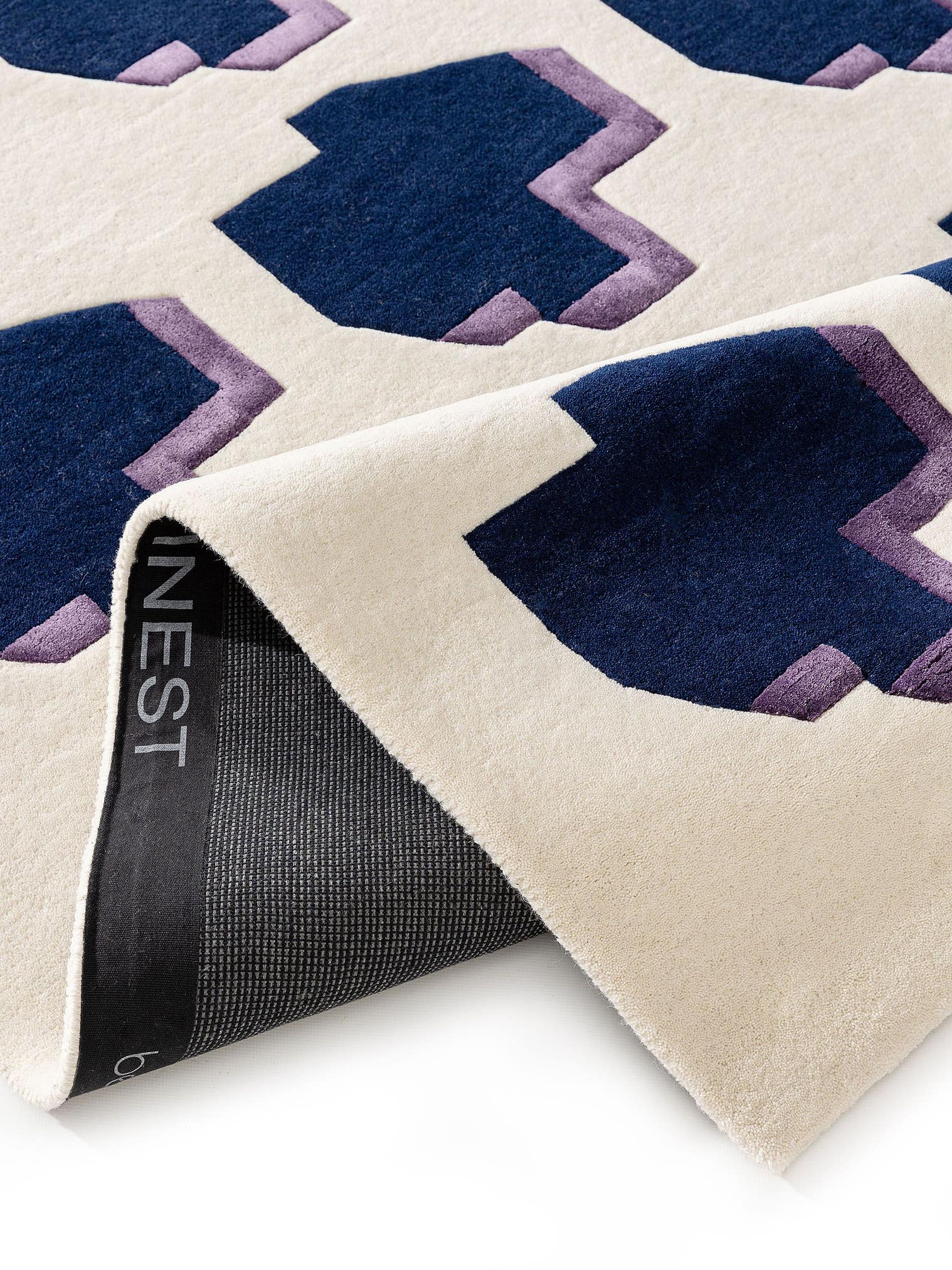 Teppich aus 90% Wolle, 10% Lyocell (TENCEL™) in Blau mit 6 bis 10 mm hohem Flor von benuta Finest