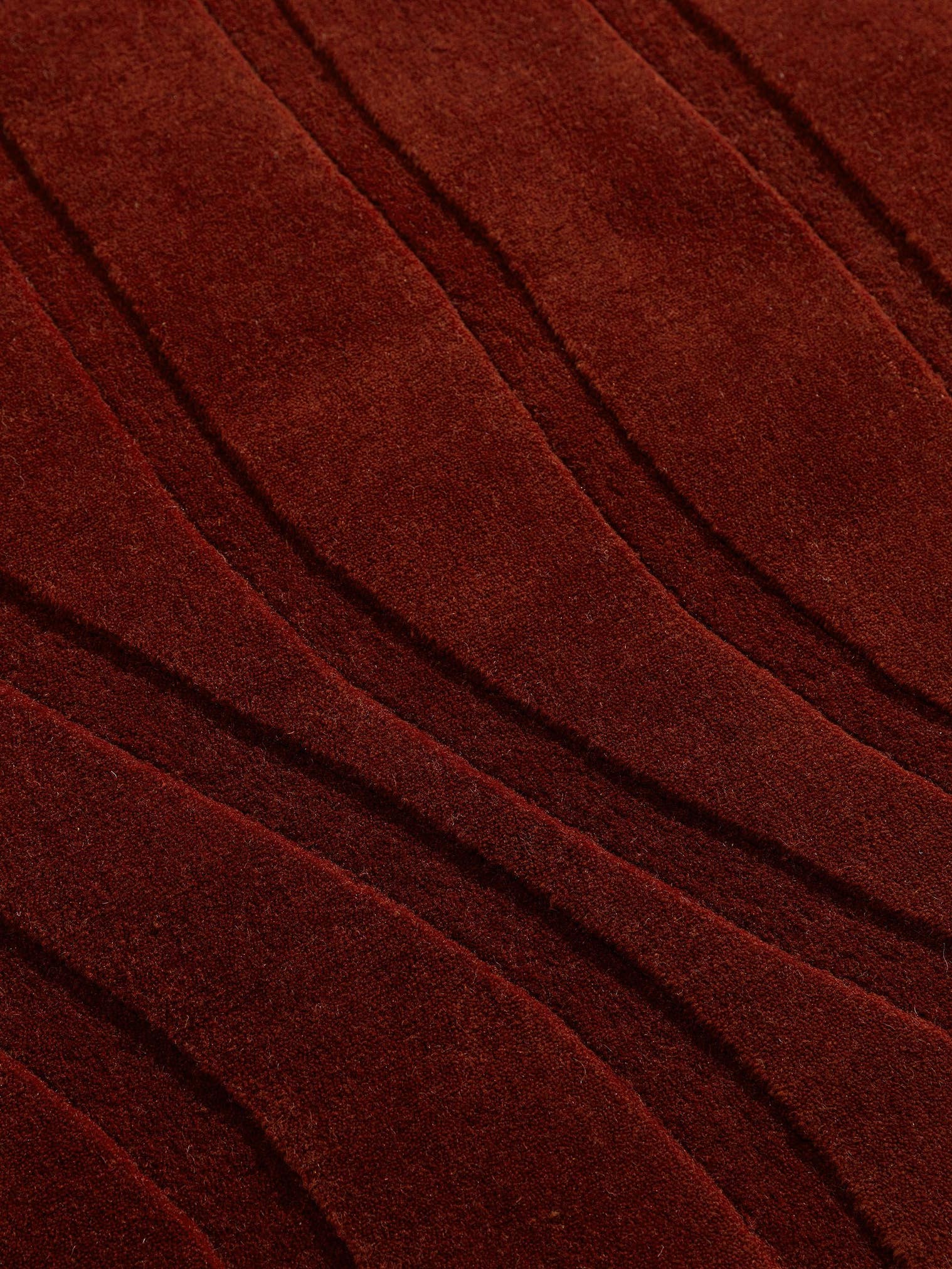 Rug made of 100% Wool from (New Zealand) in Red with a 6 - 10 mm high pile by benuta Finest