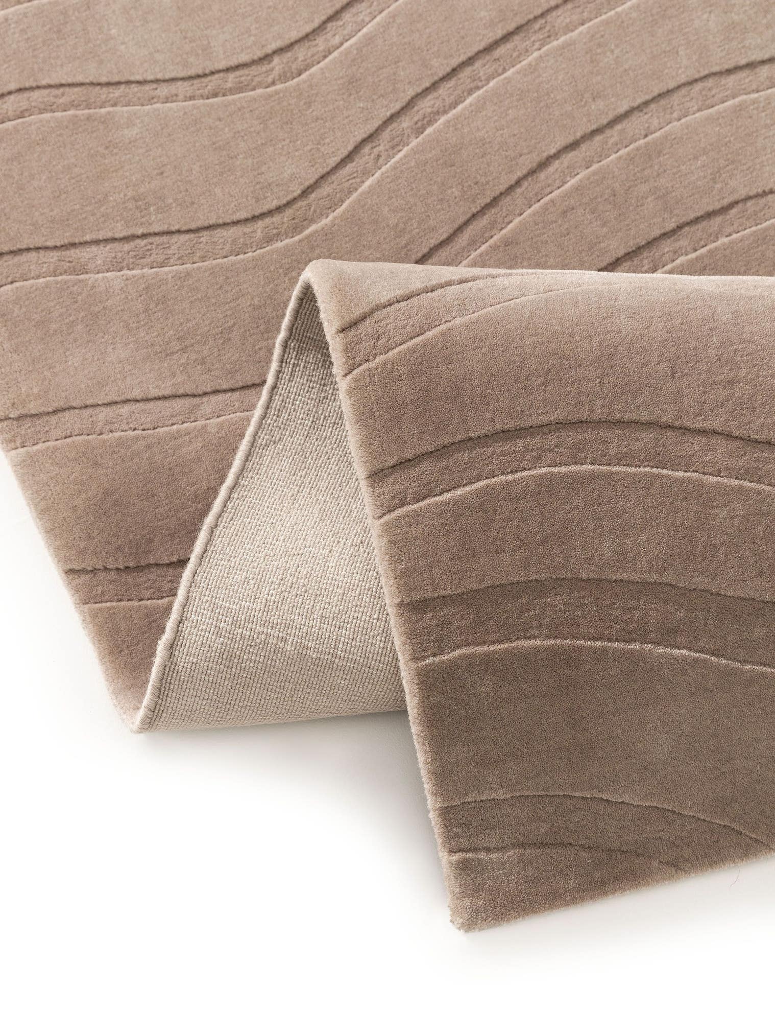 Tapis en 100% Laine (de Nouvelle-Zélande) en Taupe avec une pile de 6 - 10 mm de hauteur de benuta Finest