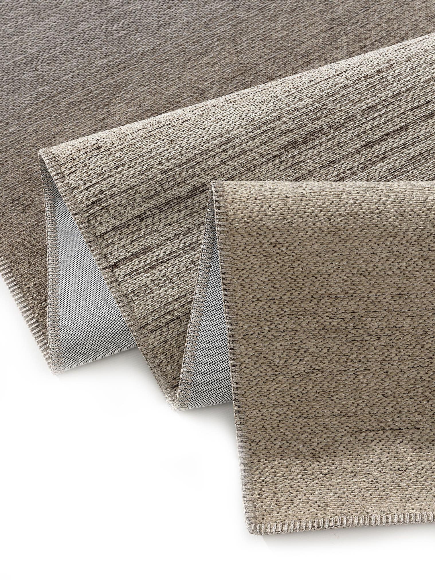 Matta av 100% Polyester i Flerfärgad med 1- 5 mm hög lugg från benuta Nest