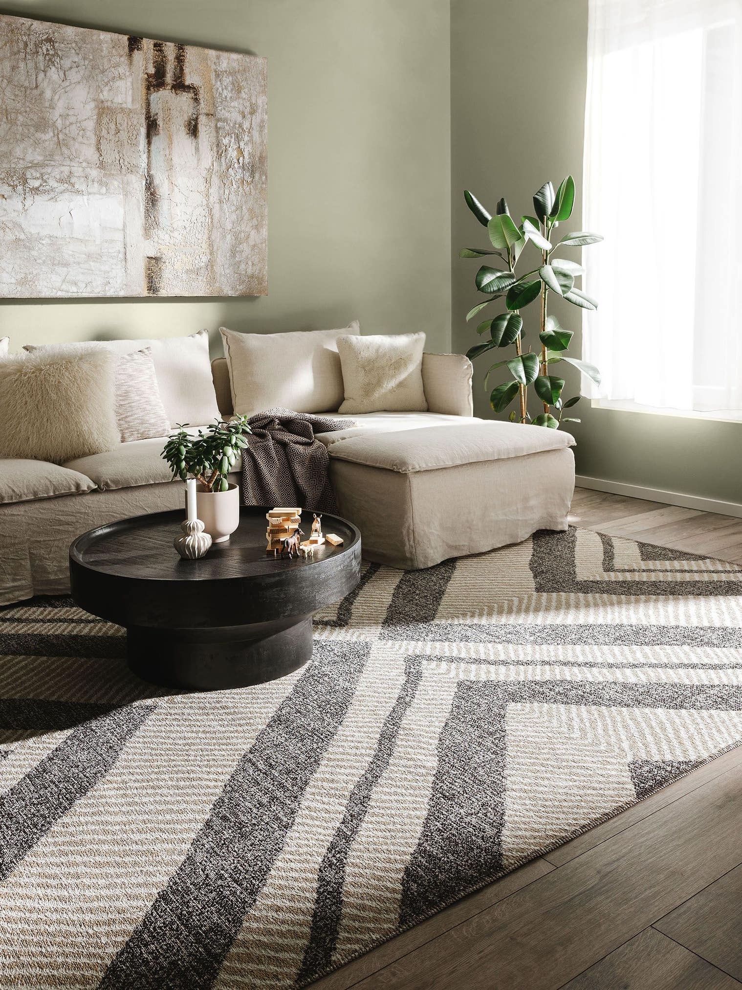 Matta av 65% Polyester (återvunnen PET-plast), 35% Jute i Beige med 1- 5 mm hög lugg från benuta Nest