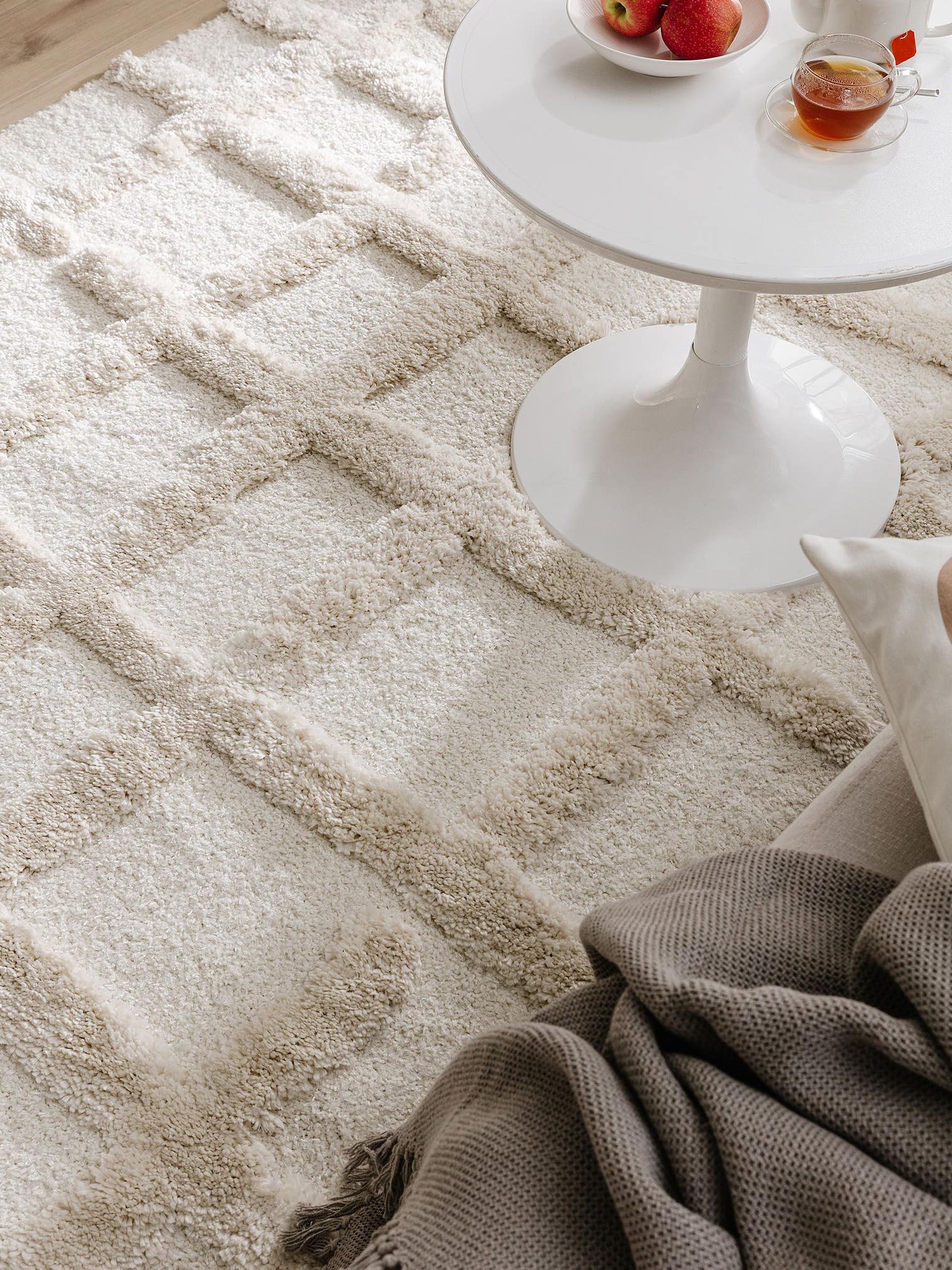 Teppich aus 80% Polypropylen, 20% Polyester in Beige mit 31 bis 40 mm hohem Flor von benuta Pop