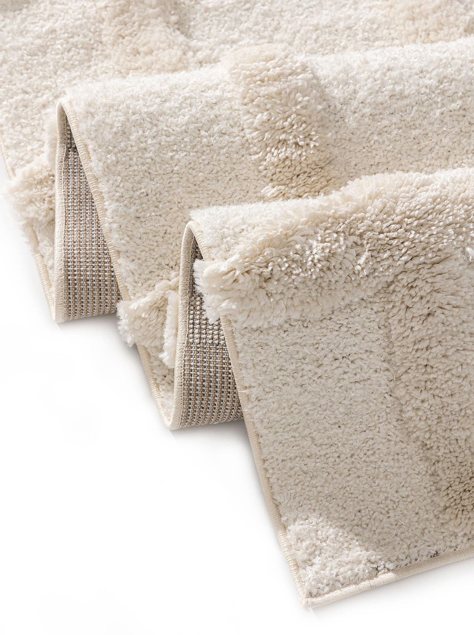 Teppich aus 80% Polypropylen, 20% Polyester in Beige mit 31 bis 40 mm hohem Flor von benuta Pop