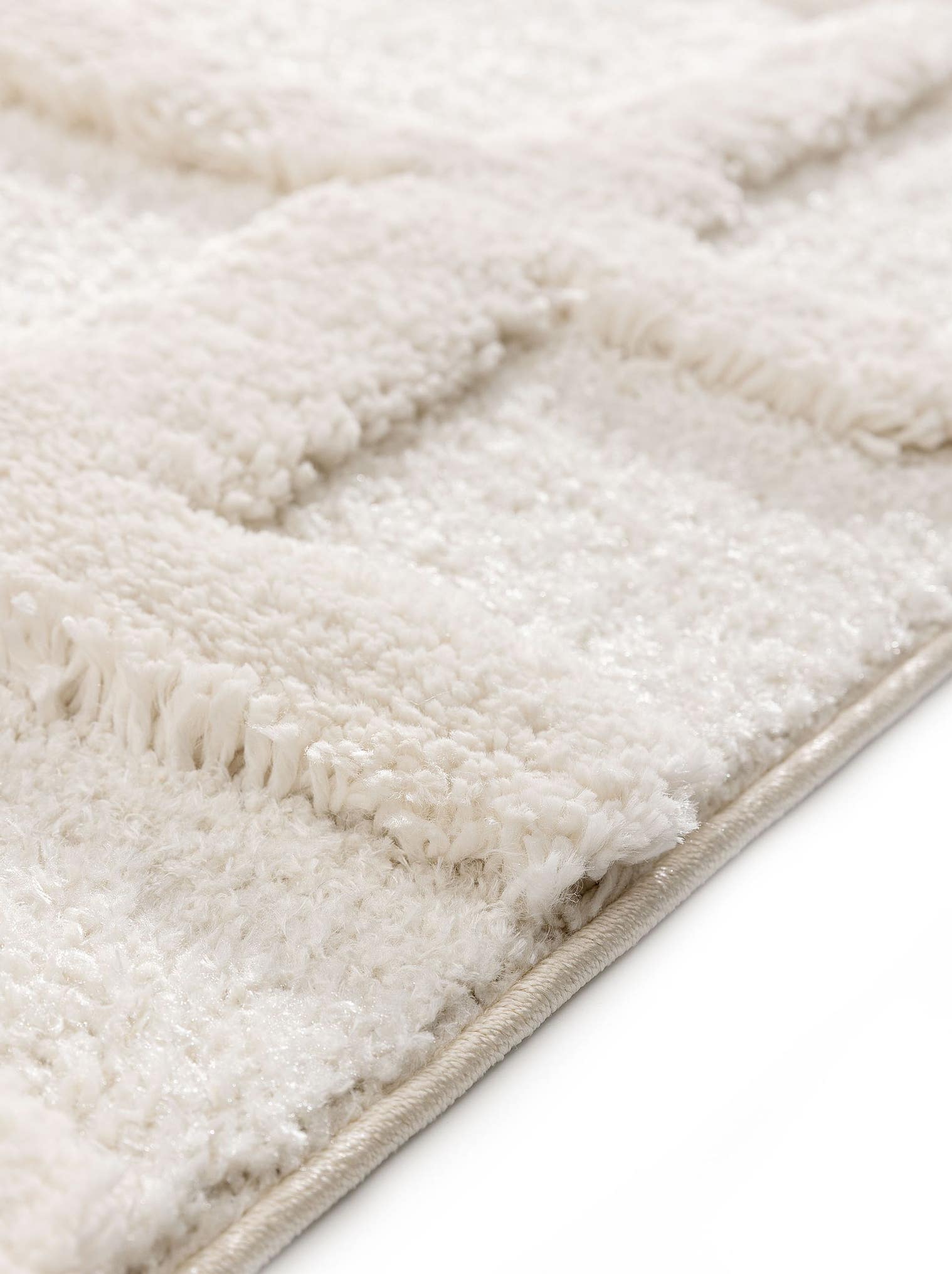 Teppich aus 80% Polypropylen, 20% Polyester in Beige mit 31 bis 40 mm hohem Flor von benuta Pop