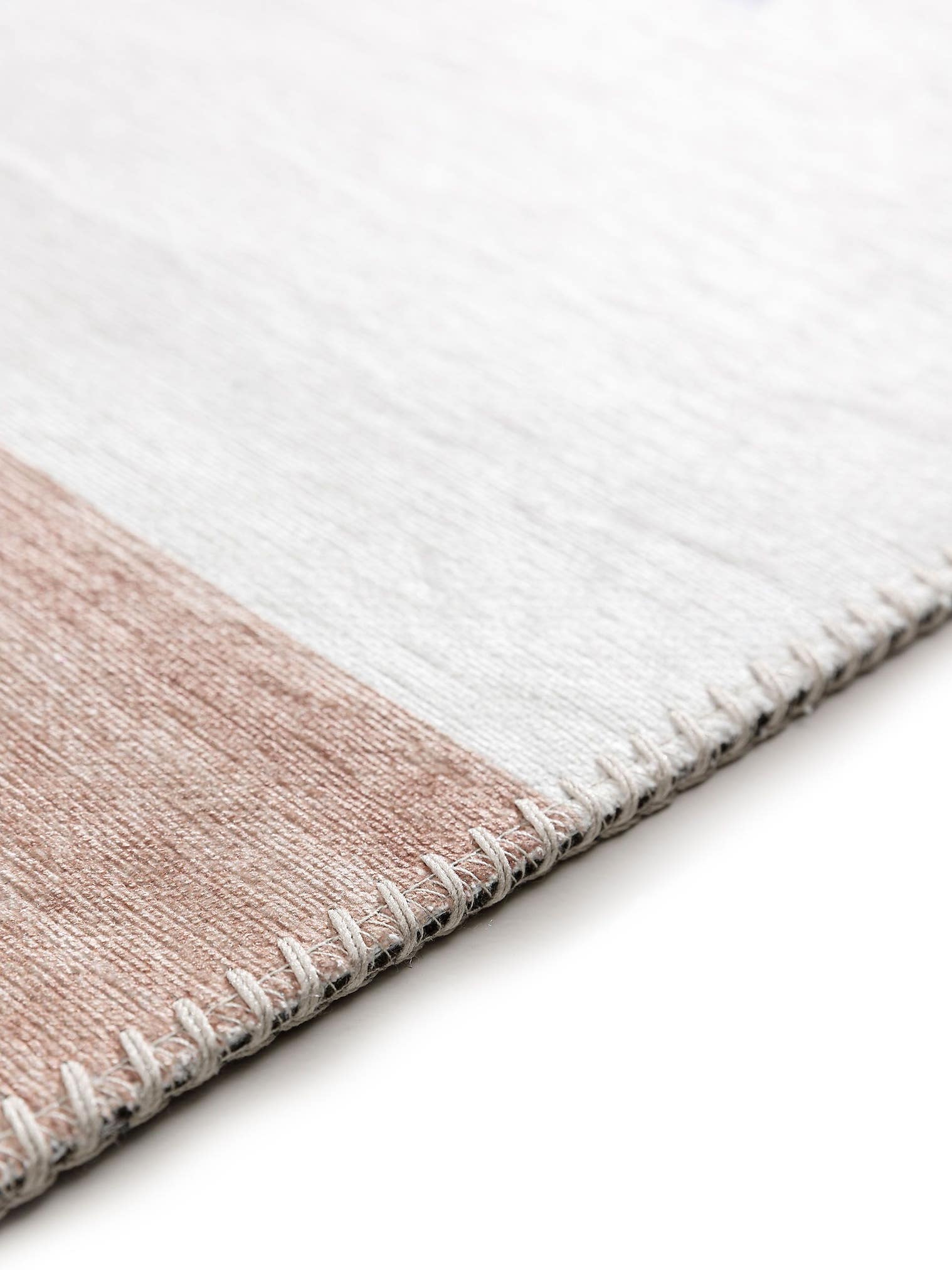 Teppich aus 100% Polyester in Multicolor mit bis 5 mm hohem Flor von benuta Pop
