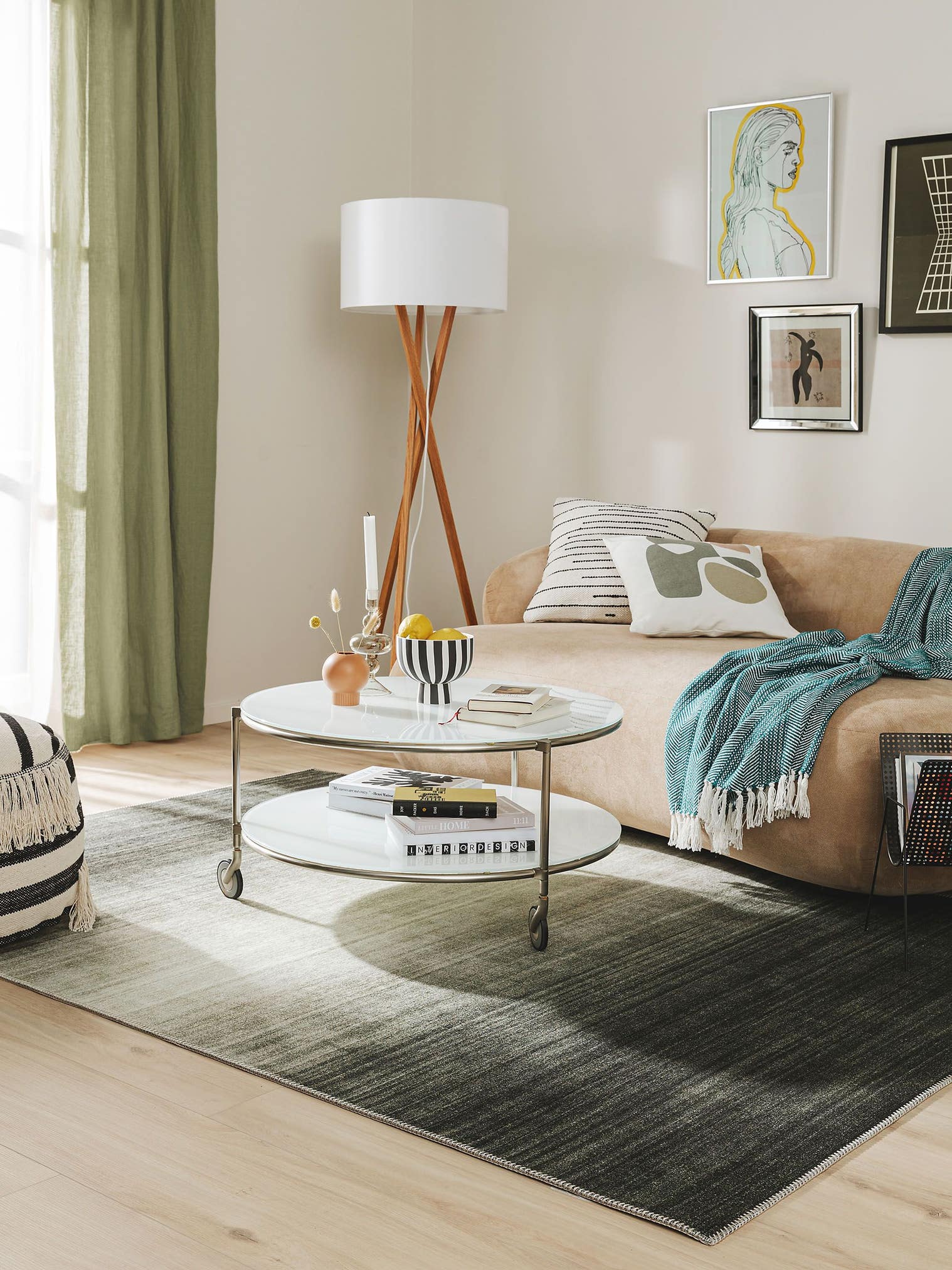 Tapis en 100% Polyester en Vert avec une pile de 1- 5 mm de hauteur de benuta Pop