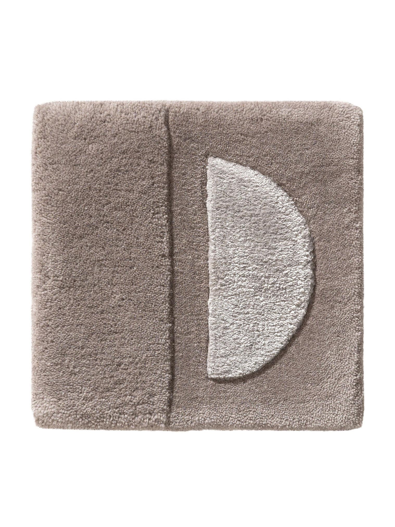 Rug made of 75% Wool, 25% Lyocell (TENCEL™) in Taupe with a 11 - 20 mm high pile by benuta Finest