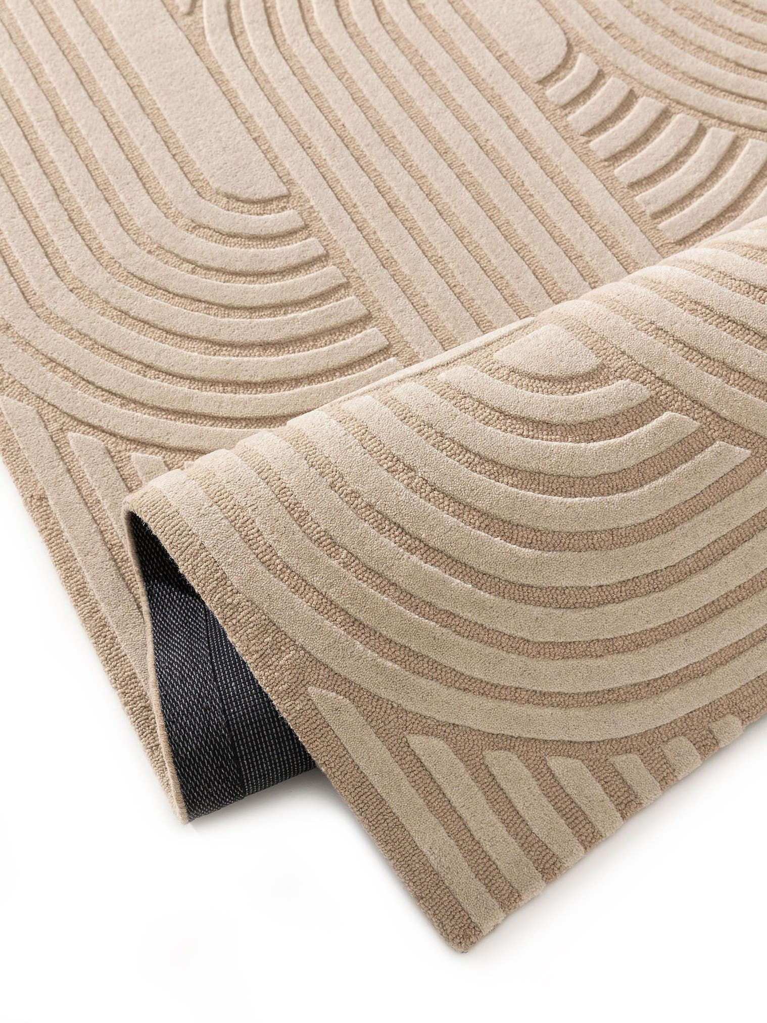 Teppich aus 80% Wolle, 20% Wolle aus Neuseeland in Beige mit 6 bis 10 mm hohem Flor von benuta Pure