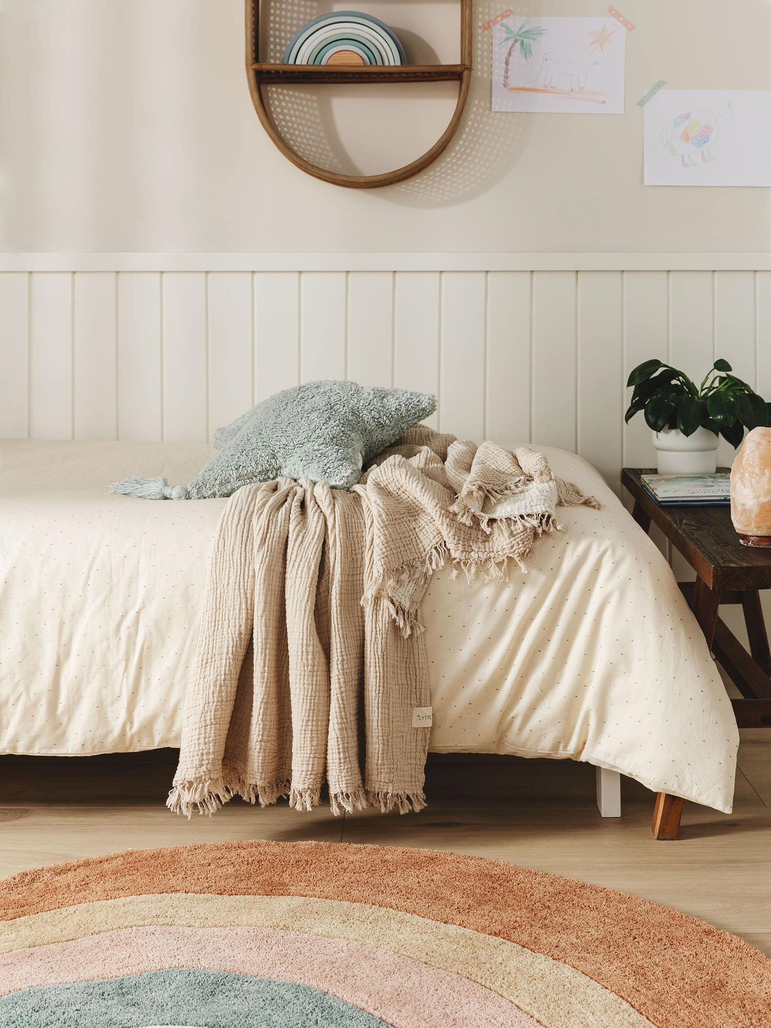 Pläd i bomull Lilo Creme/Beige med Uni-design i 100% Bomull från Lytte