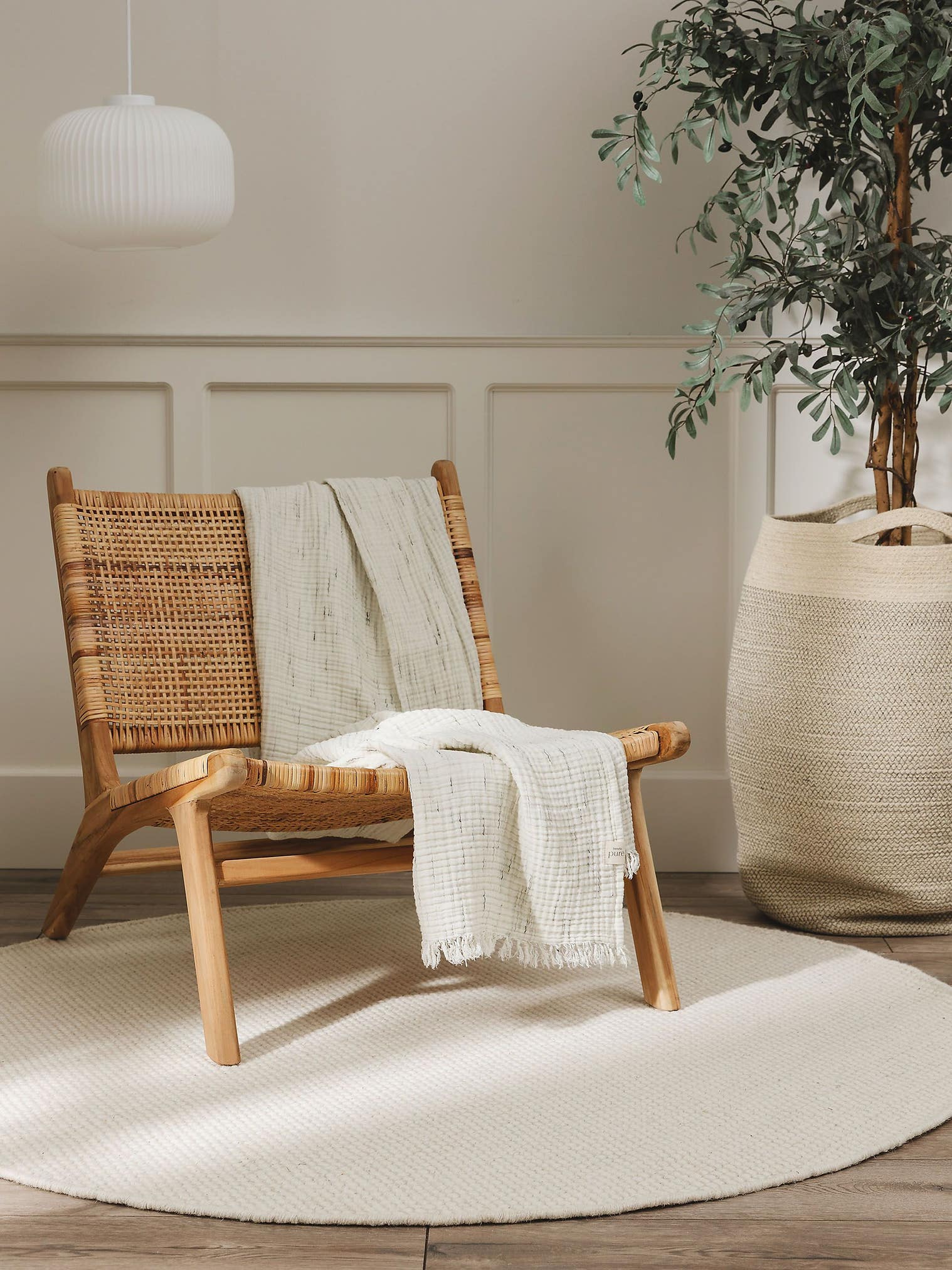 Katoenen plaid Jona Crème in Uni-ontwerp van 100% Katoen door benuta Pure