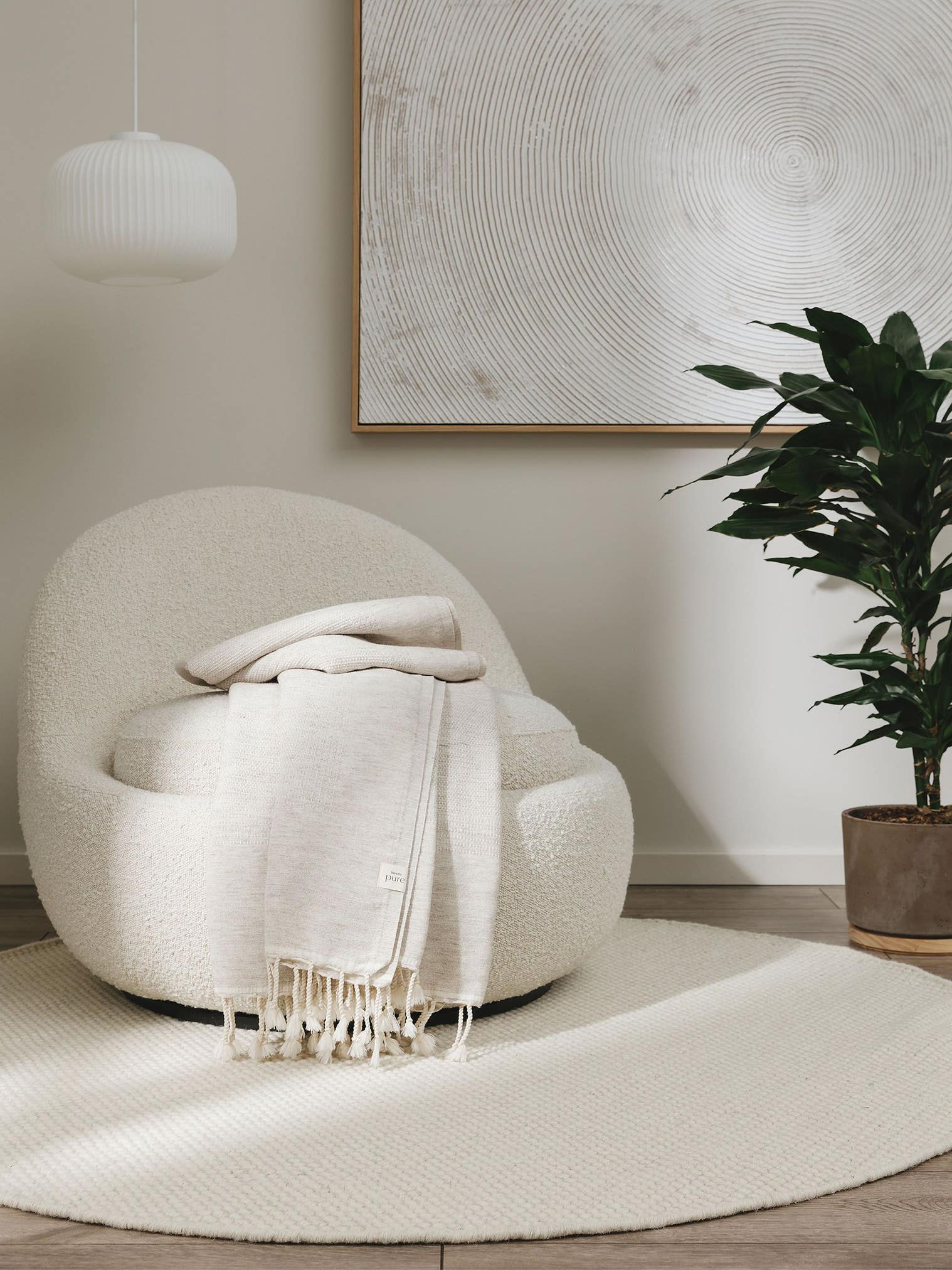 Decke Olivia Beige im Design Uni aus 30% Wolle, 40% Baumwolle, 15% Viskose, 15% Polyamid von benuta Pure