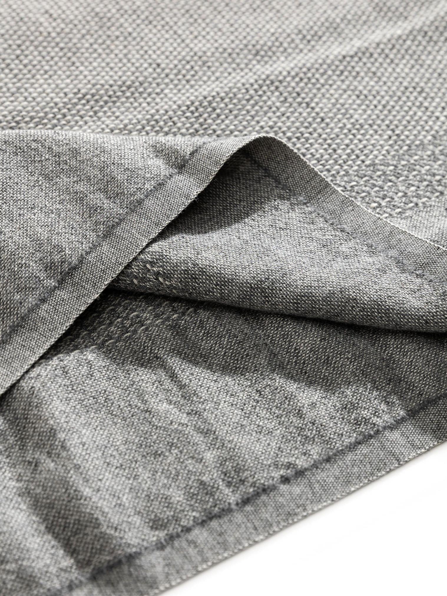Decke Olivia Grau im Design Uni aus 30% Wolle, 40% Baumwolle, 15% Viskose, 15% Polyamid von benuta Pure