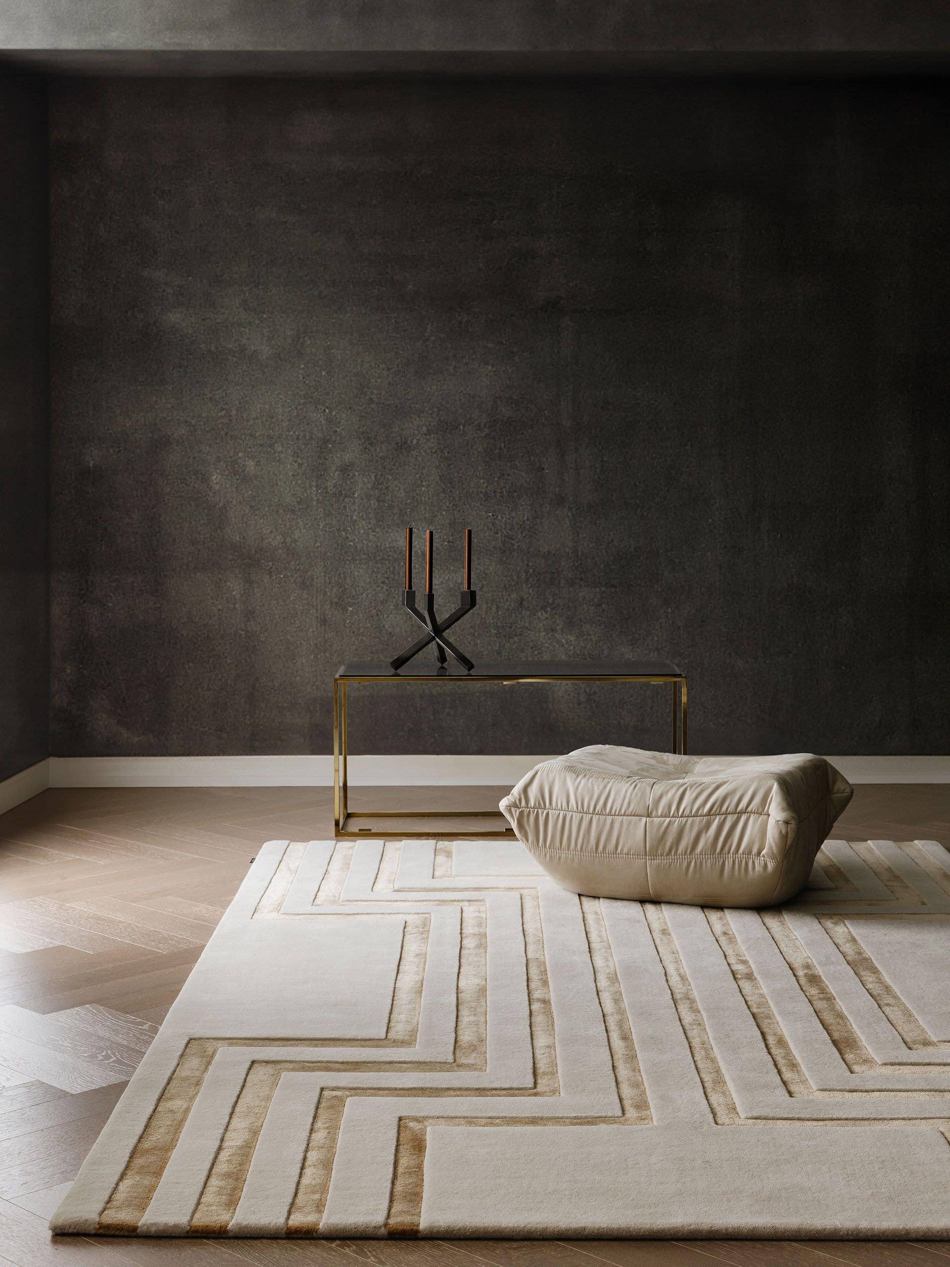 Matta av 70% Ull, 30% Lyocell (TENCEL™) i Beige med 6 - 10 mm hög lugg från benuta Finest