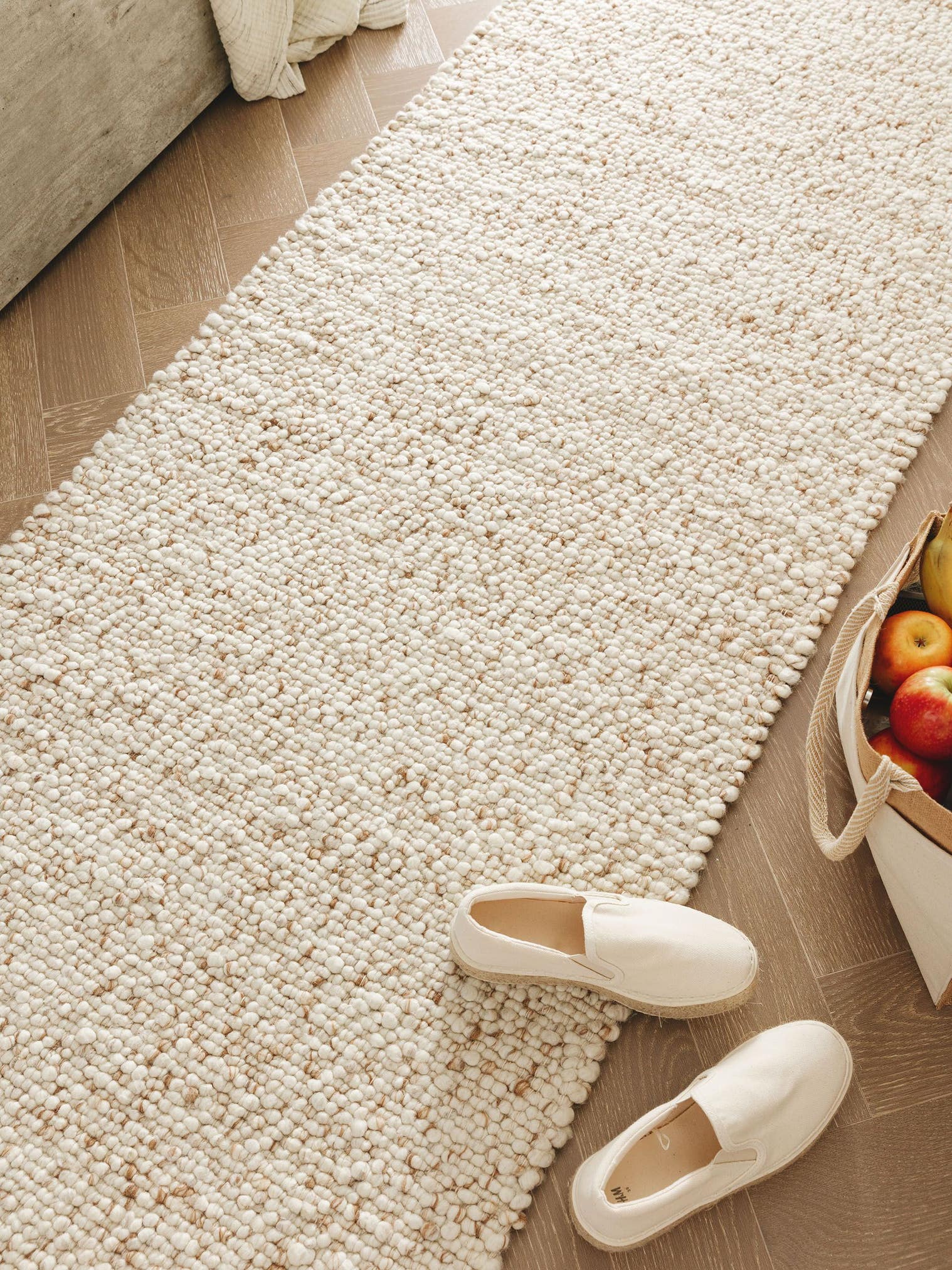 Tapis en 70% laine, 15% jute, 15% coton en Marron avec une pile de 11 - 20 mm de hauteur de benuta Pure