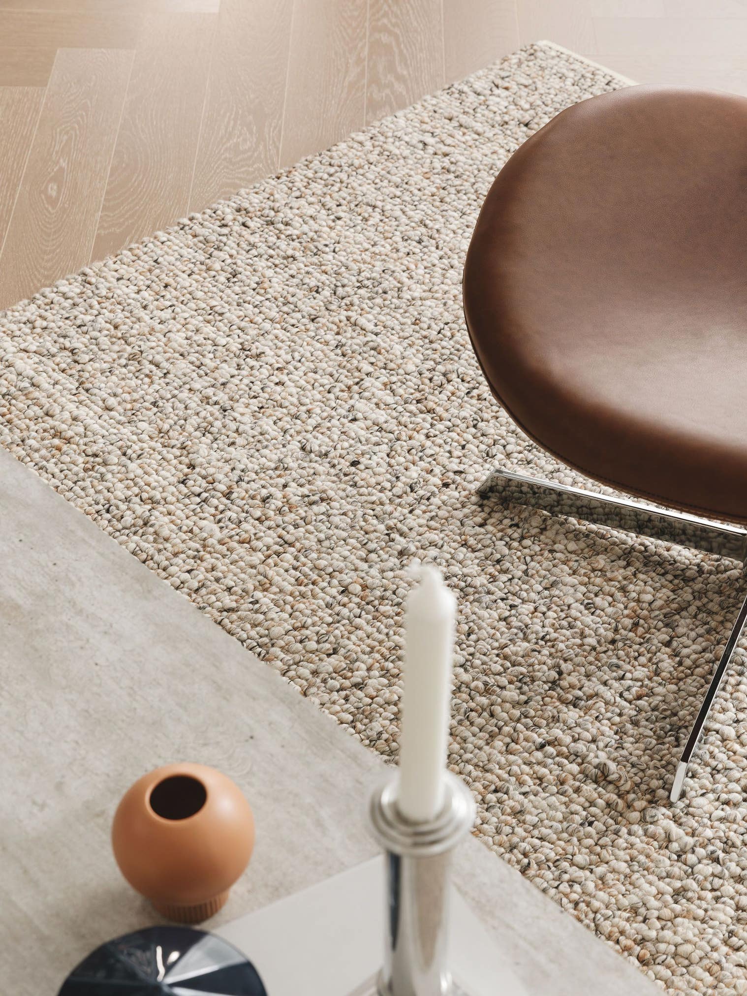 Teppich aus 70% Wolle, 15% Jute, 15% Baumwolle in Multicolor mit 11 bis 20 mm hohem Flor von benuta Pure