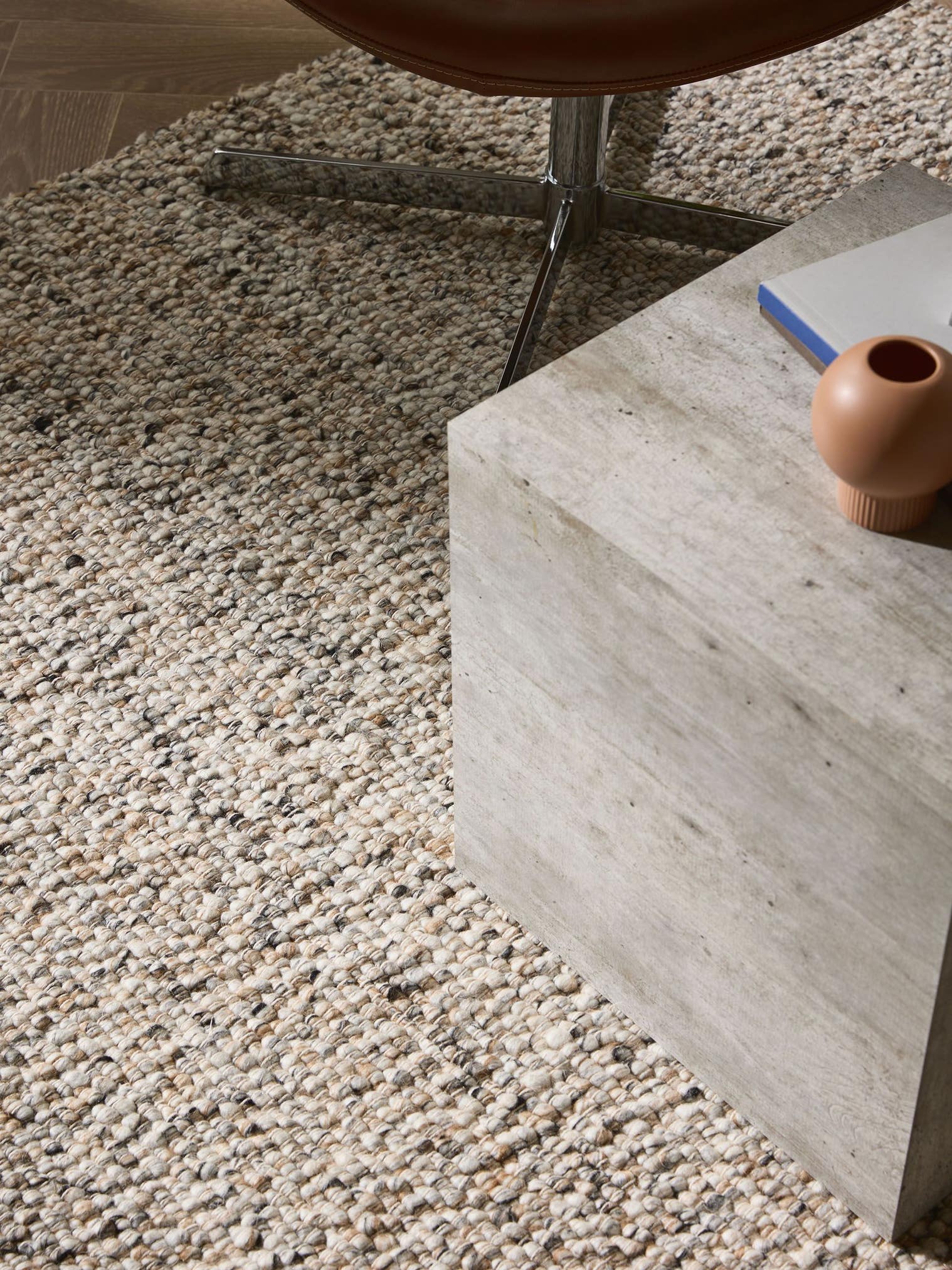 Teppich aus 70% Wolle, 15% Jute, 15% Baumwolle in Multicolor mit 11 bis 20 mm hohem Flor von benuta Pure