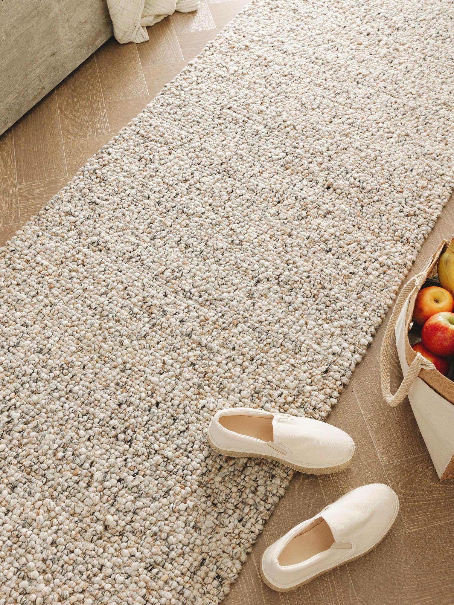 Rug made of 70% wool, 15% jute, 15% cotton in Multicoloured with a 11 - 20 mm high pile by benuta Pure