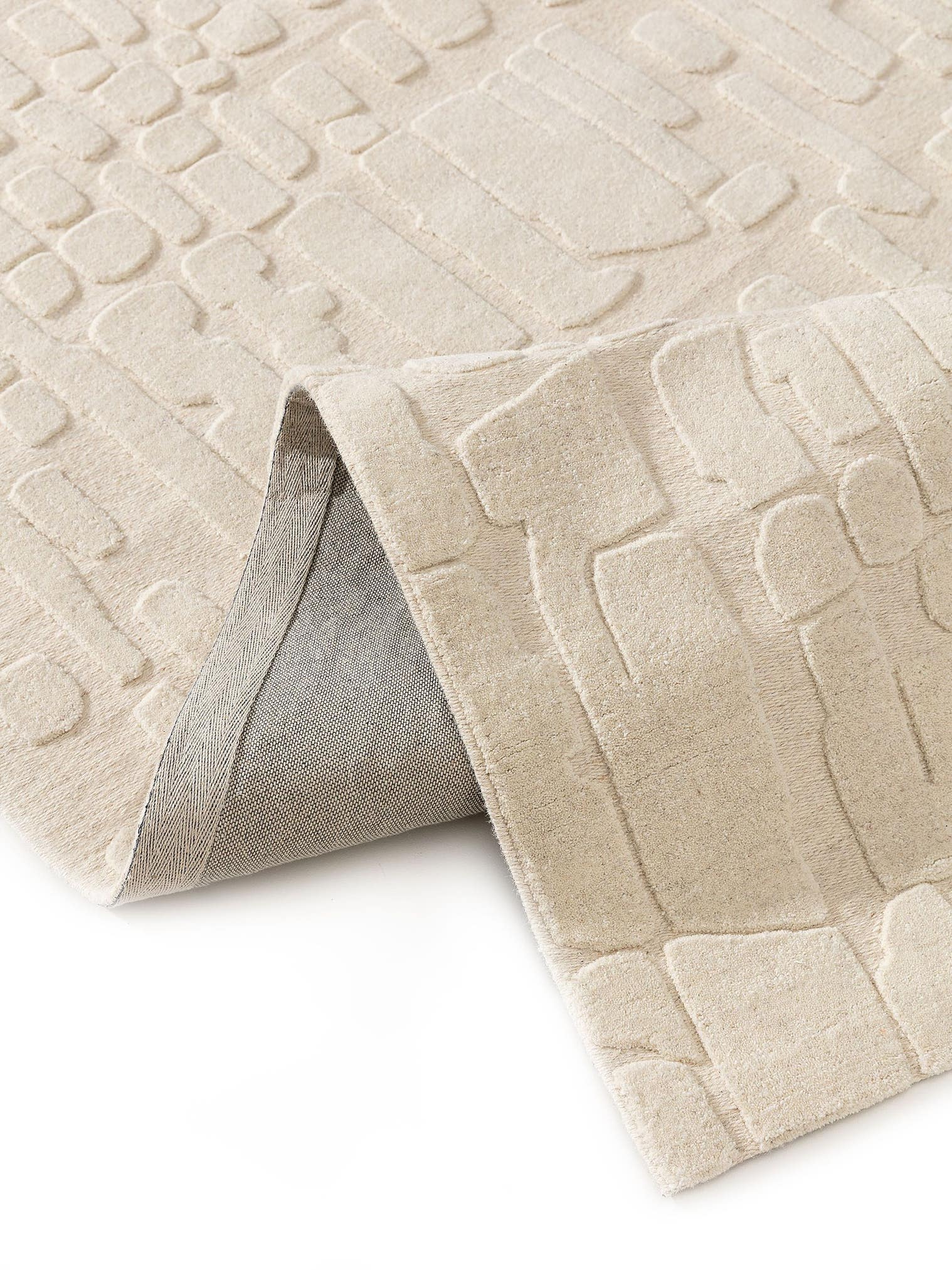 Rug made of 80% wool, 20% cotton in Beige with a 11 - 20 mm high pile by benuta Pure