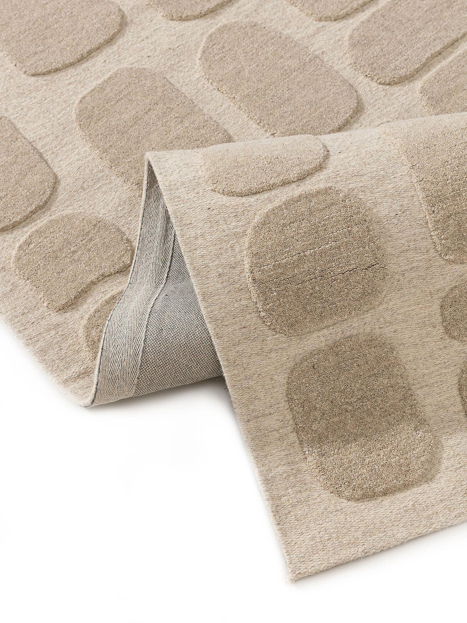 Rug made of 80% wool, 20% cotton in Beige with a 11 - 20 mm high pile by benuta Pure