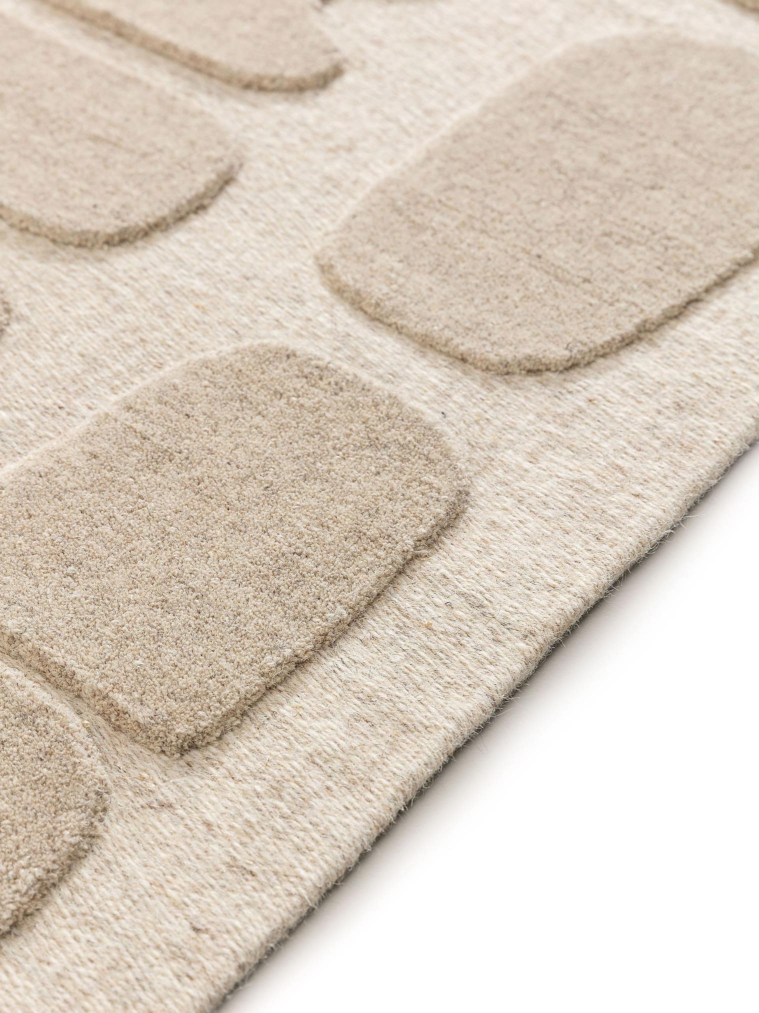 Rug made of 80% wool, 20% cotton in Beige with a 11 - 20 mm high pile by benuta Pure
