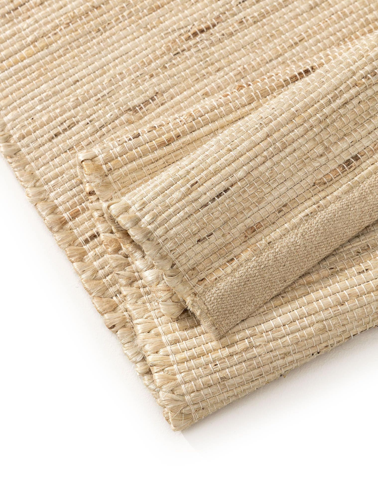 Rug made of 85% jute, 15% cotton in Beige with a 1- 5 mm high pile by benuta Pop