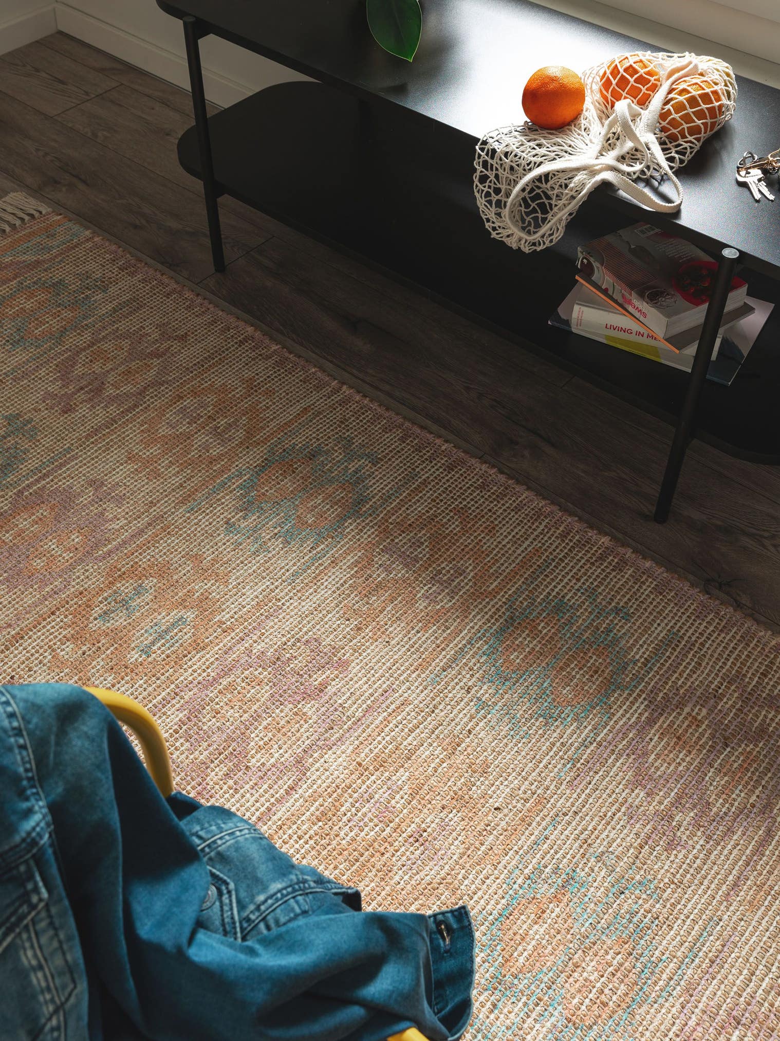 Tapijt van 68% Jute, 20% Polyester, 12% Katoen in Veelkleurig met een 1- 5 mm hoge pool van benuta Pop