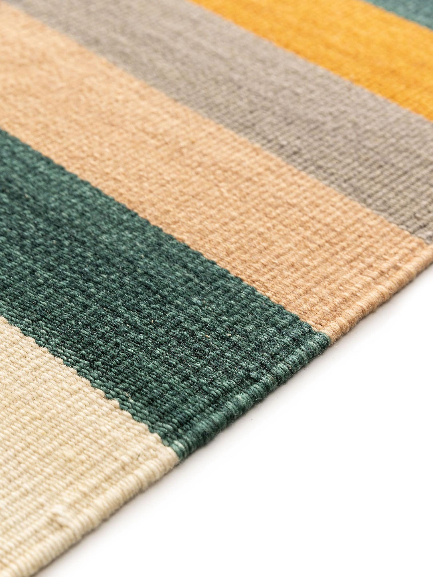 Teppich aus 80% Wolle, 20% Baumwolle in Multicolor mit bis 5 mm hohem Flor von benuta Nest
