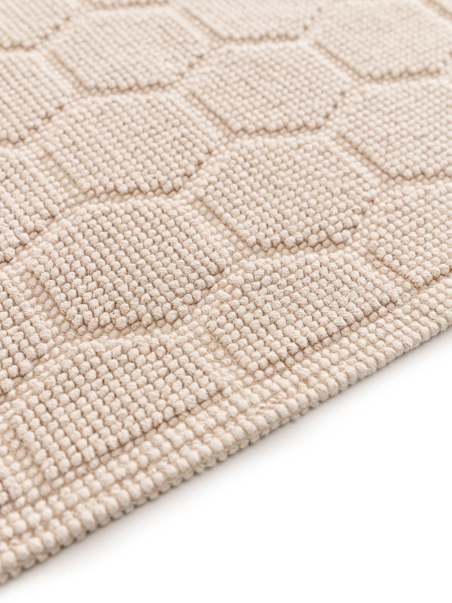 Rug made of 100% Cotton in Beige with a 1- 5 mm high pile by benuta Nest