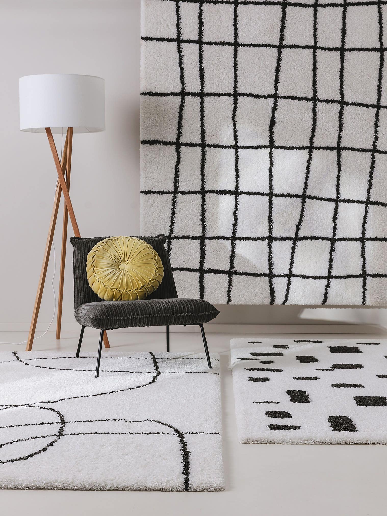 Teppich aus 100% Polypropylen in Schwarz/Weiß mit 21 bis 30 mm hohem Flor von benuta Pop
