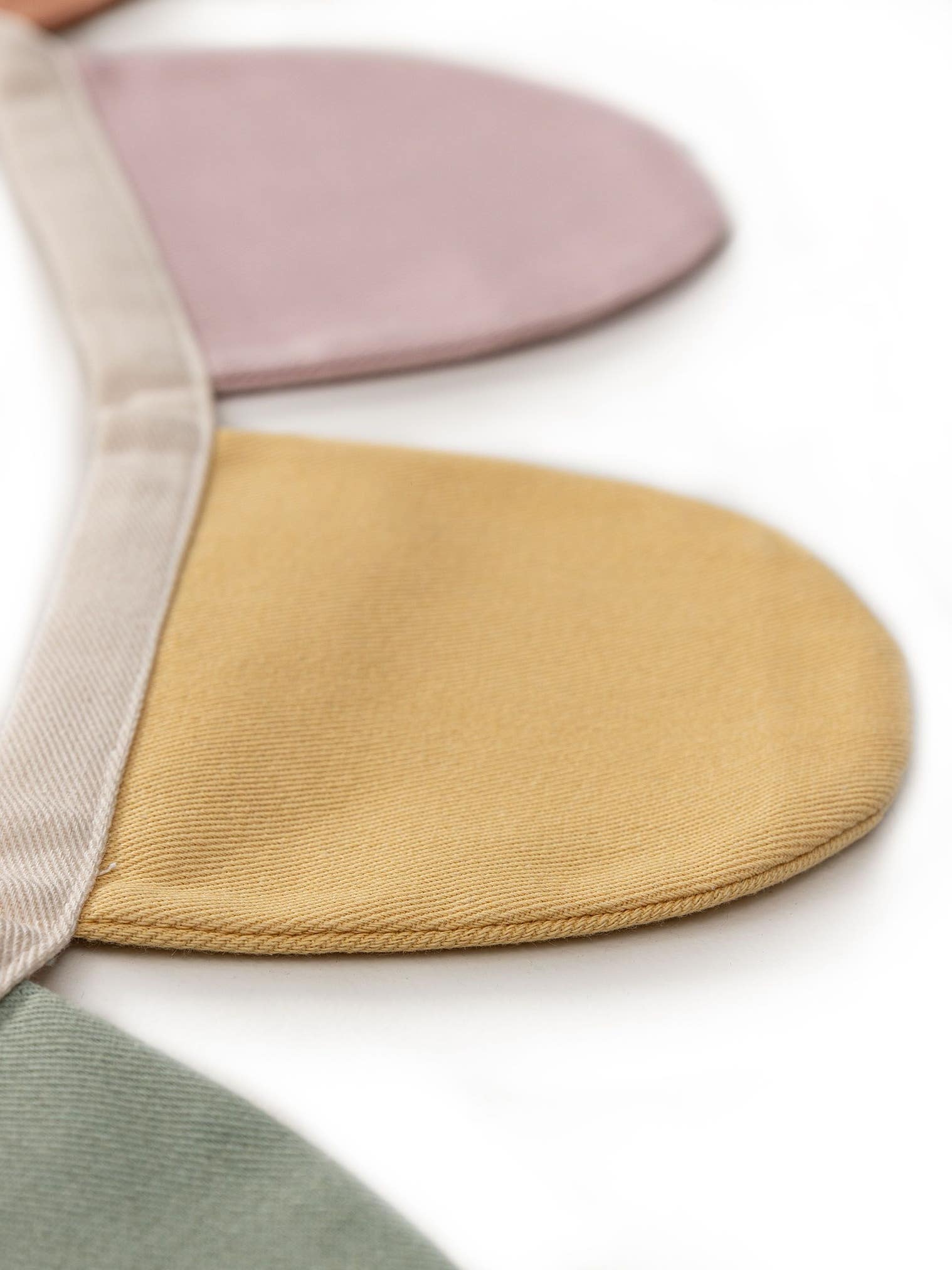 Wanddeko Hana Multicolor im Design Botanicals&Florals aus 100% Baumwolle von Lytte
