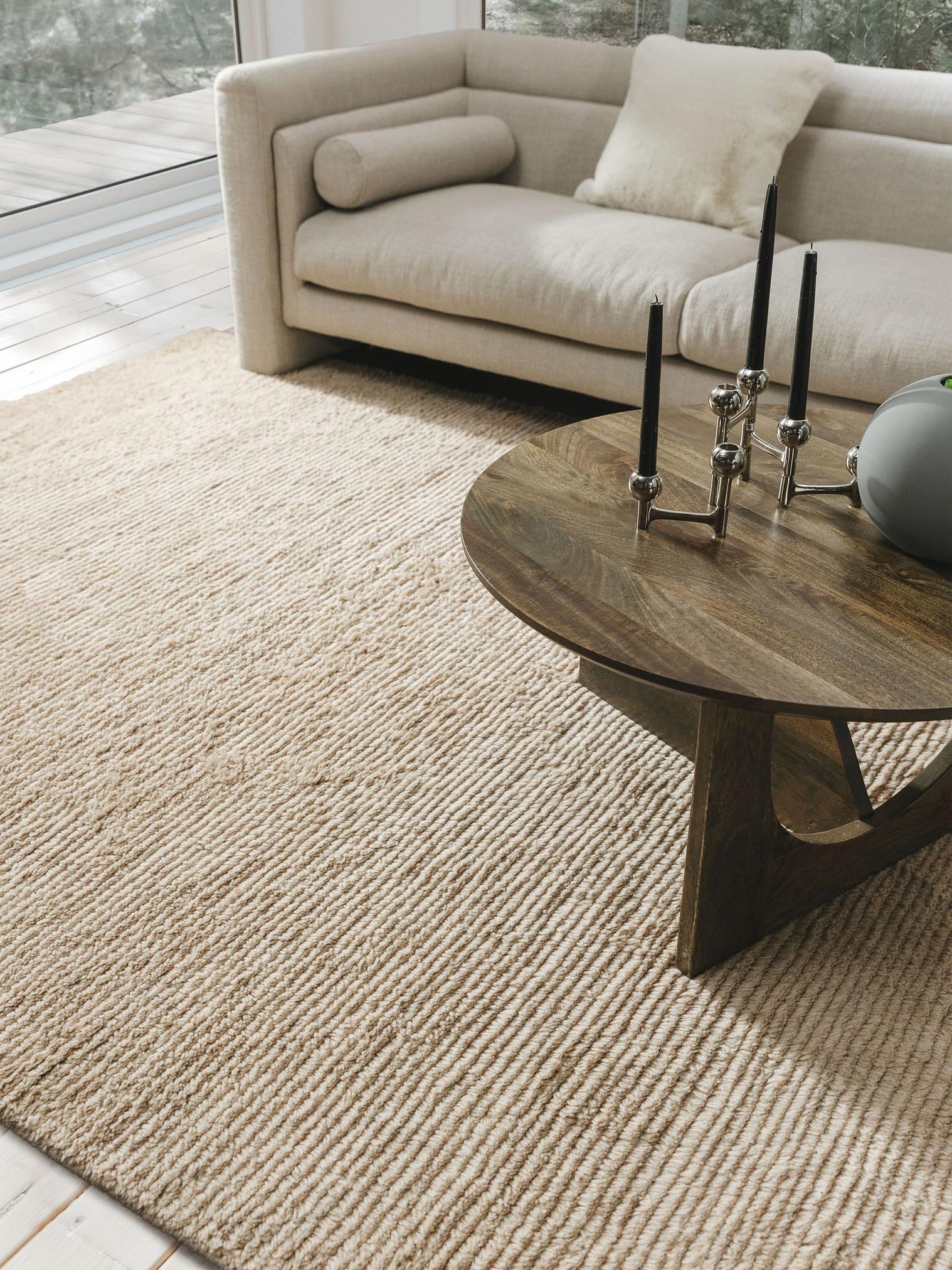 Rug made of 90% Wool, 10% Cotton in Beige with a 21 - 30 mm high pile by benuta Finest