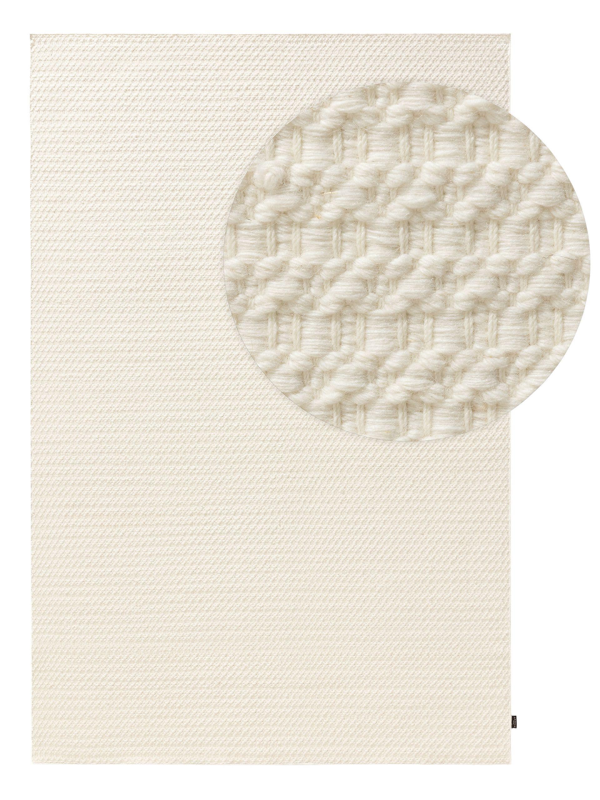 Matta av 100% Ull (från Nya Zeeland) i Beige med 21 - 30 mm hög lugg från benuta Finest