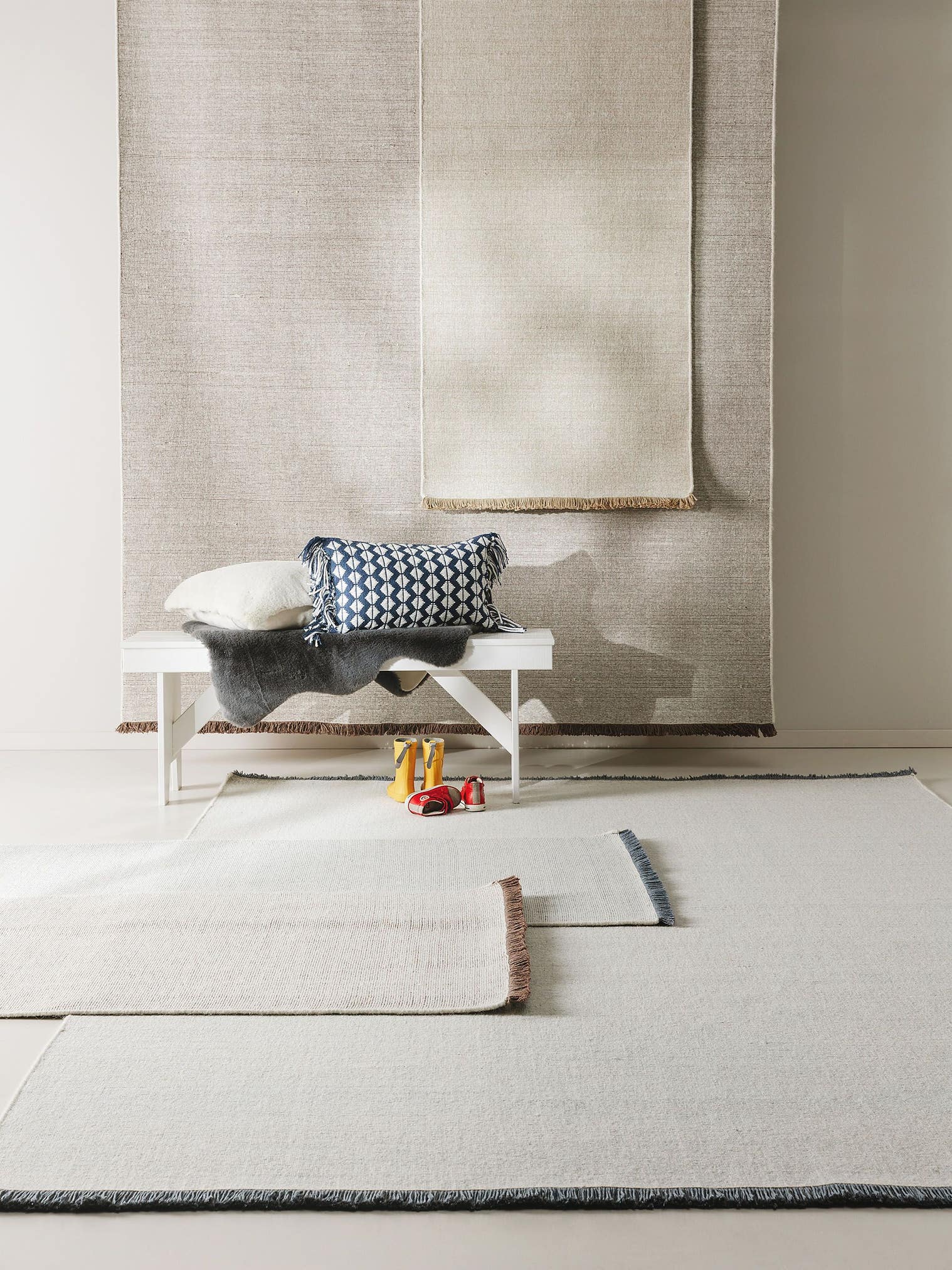 Rug made of 70% Wool, 30% Cotton in Beige with a 1- 5 mm high pile by benuta Nest