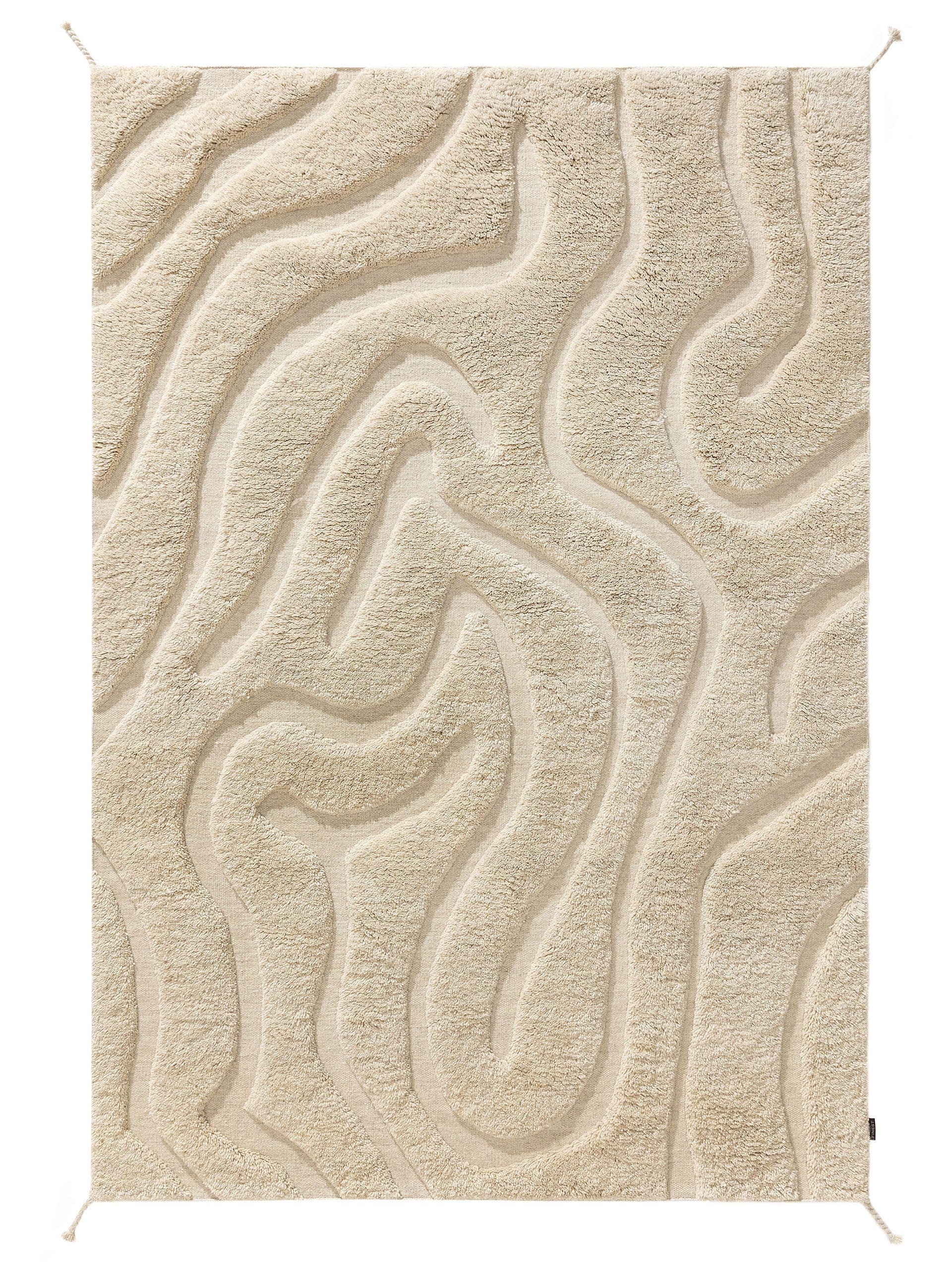 Matta av 100% Ull (från Nya Zeeland) i Beige med 21 - 30 mm hög lugg från benuta Finest
