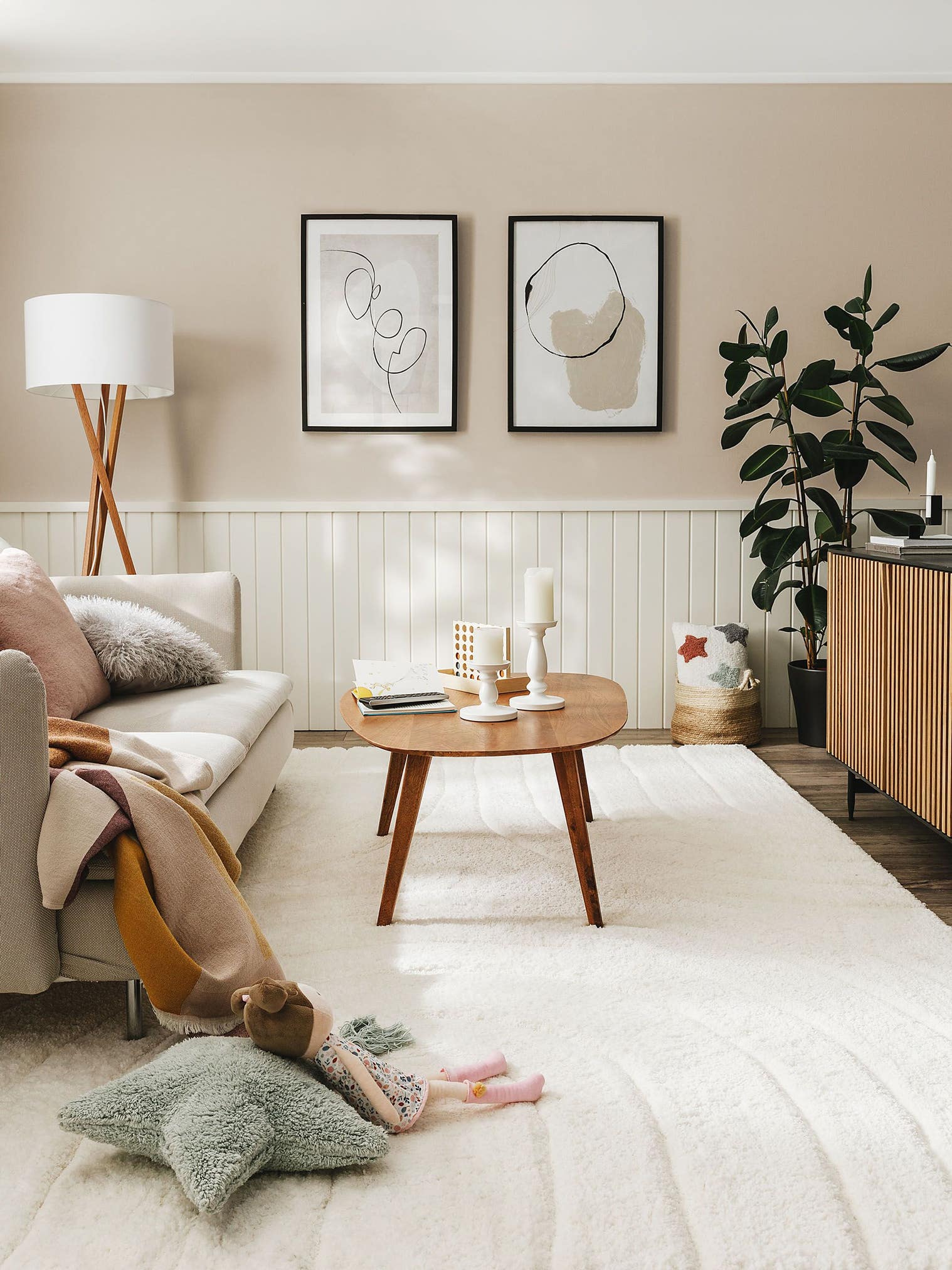 Rug made of 100% Polyester in Beige with a 21 - 30 mm high pile by benuta Nest