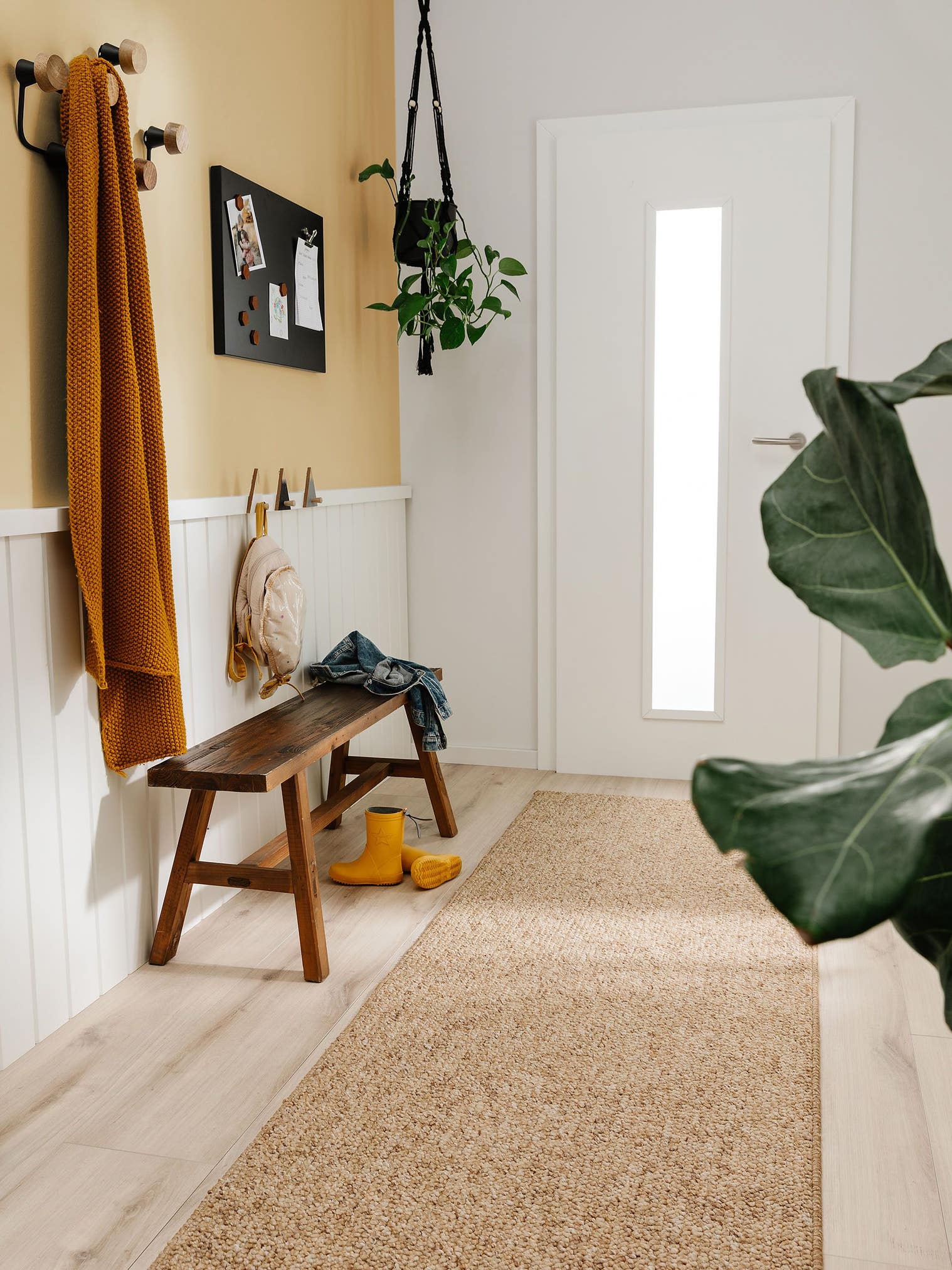 Teppich aus 100% Polypropylen in Braun mit 6 bis 10 mm hohem Flor von benuta Nest