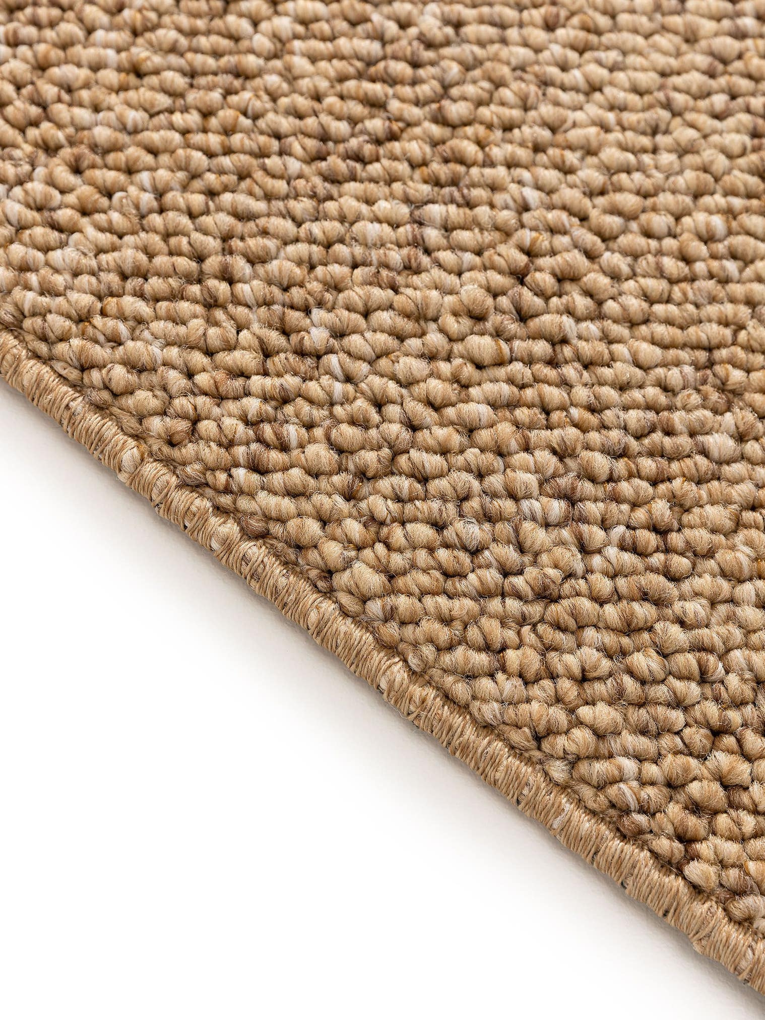 Teppich aus 100% Polypropylen in Braun mit 6 bis 10 mm hohem Flor von benuta Nest