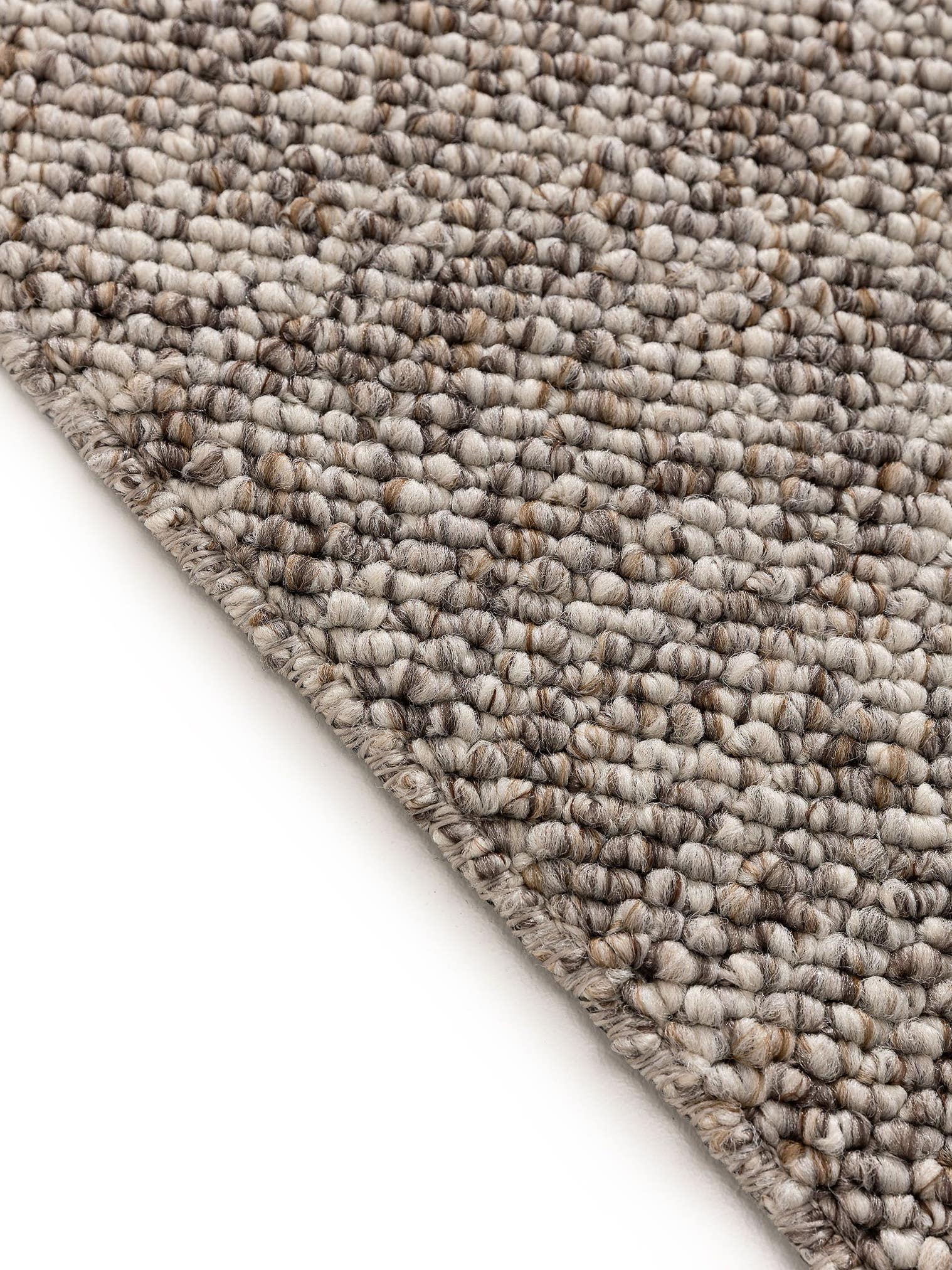 Tapis en 100% Polypropylène en Taupe avec une pile de 6 - 10 mm de hauteur de benuta Nest