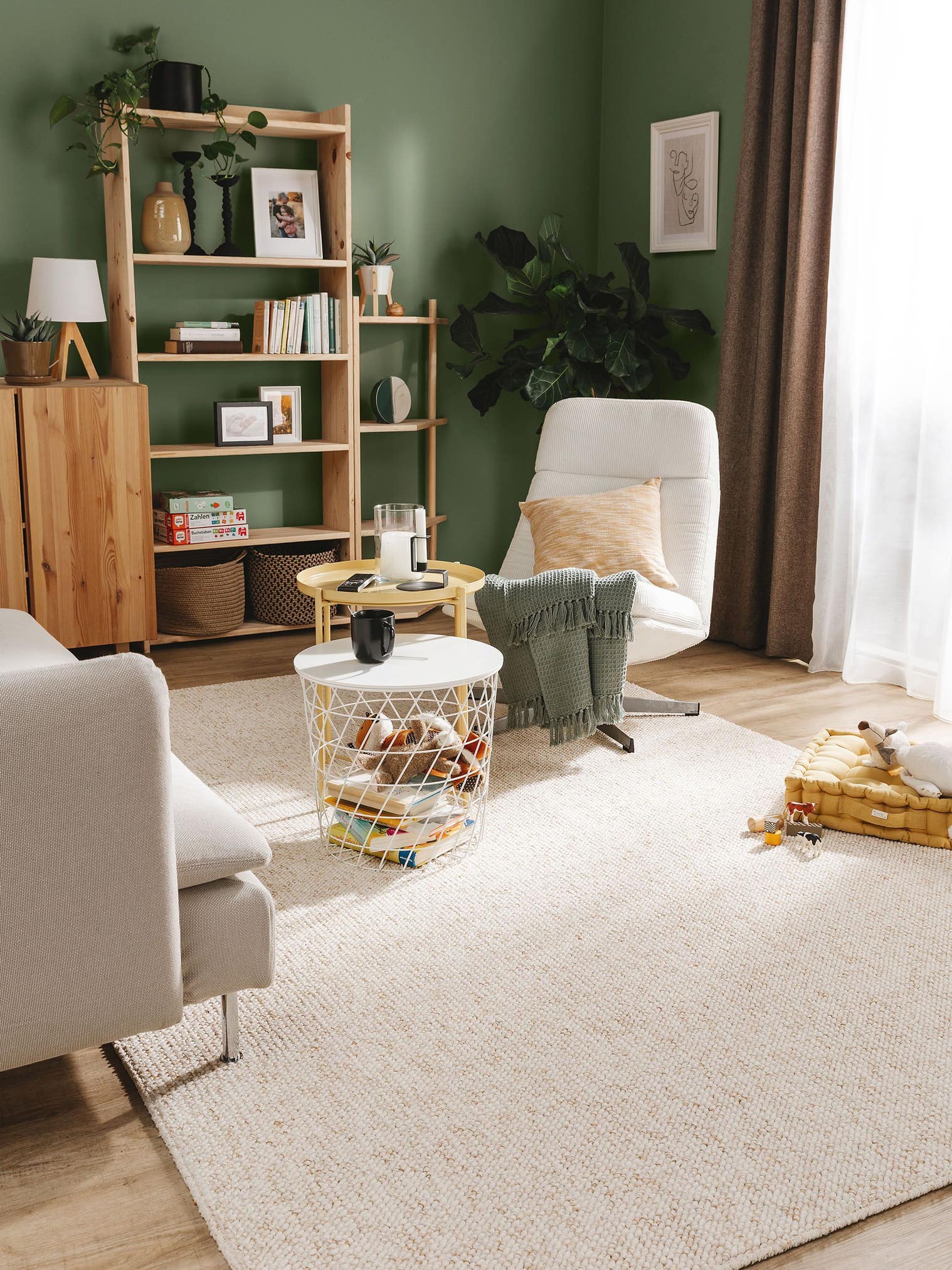 Teppich aus 100% Polypropylen in Beige mit 6 bis 10 mm hohem Flor von benuta Nest