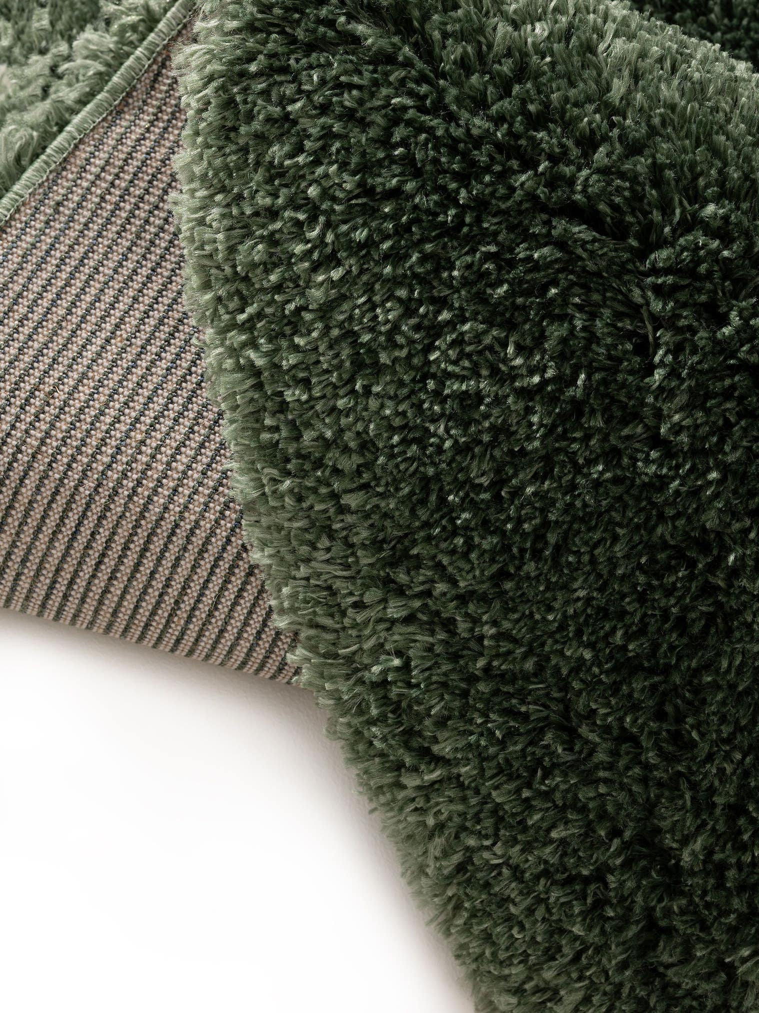 Tapis en 100% Polypropylène en Vert avec une pile de 41 - 50 mm de hauteur de benuta Pop