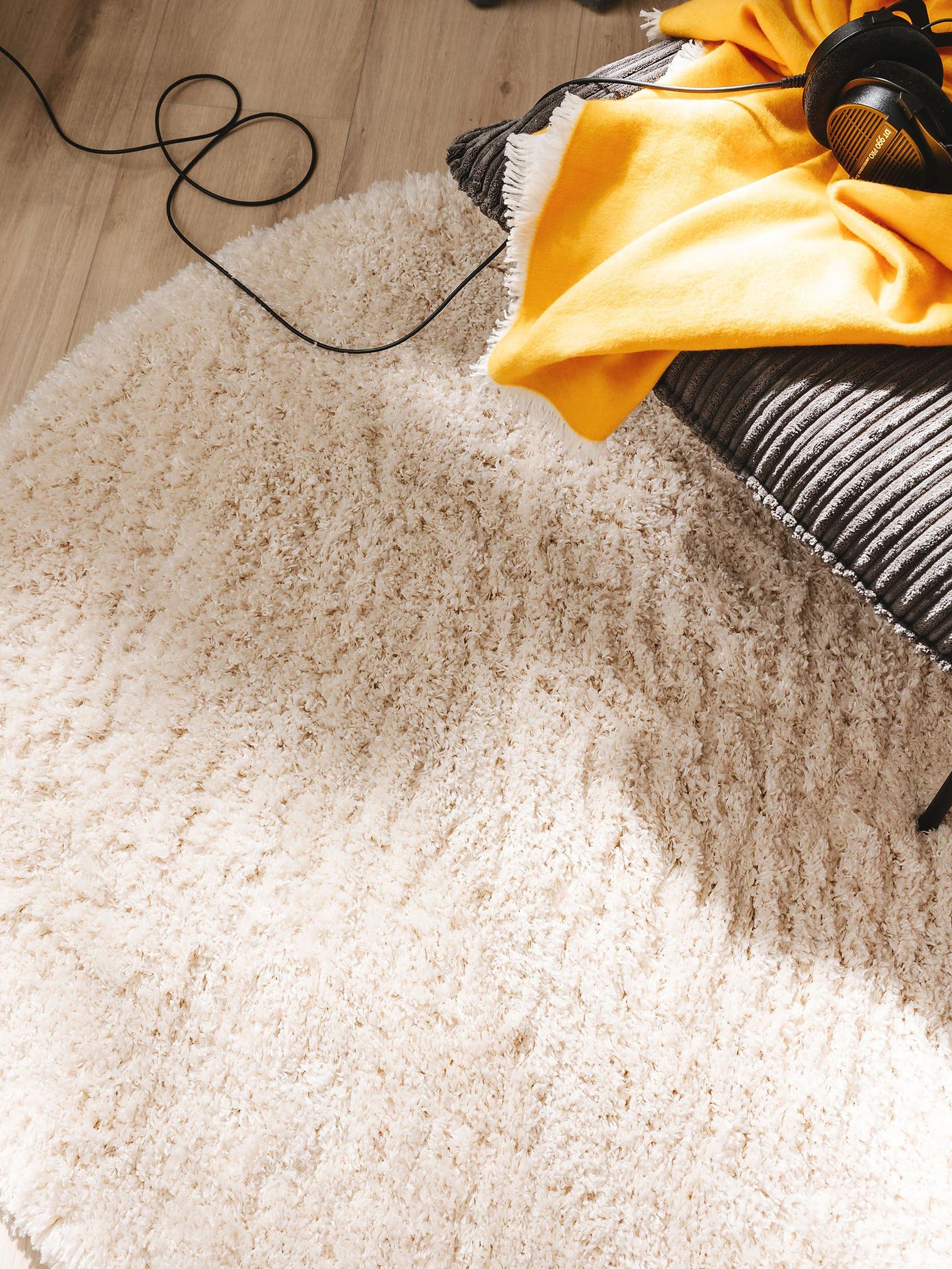 Tapis en 100% Polypropylène en Beige avec une pile de 41 - 50 mm de hauteur de benuta Pop
