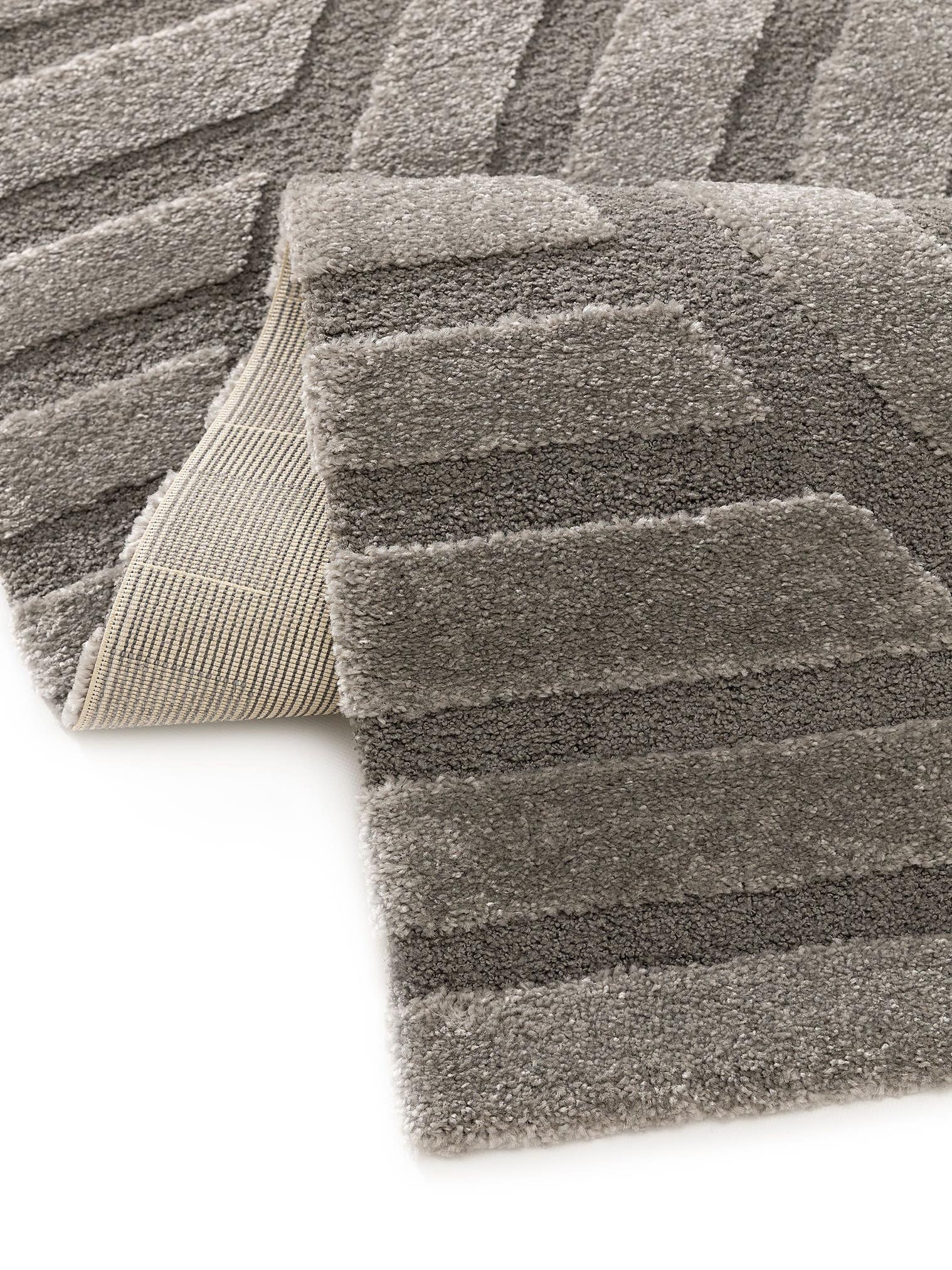 Tapijt van 60% Polypropyleen, 40% Polyester in Grijs met een 11 - 20 mm hoge pool van benuta Nest