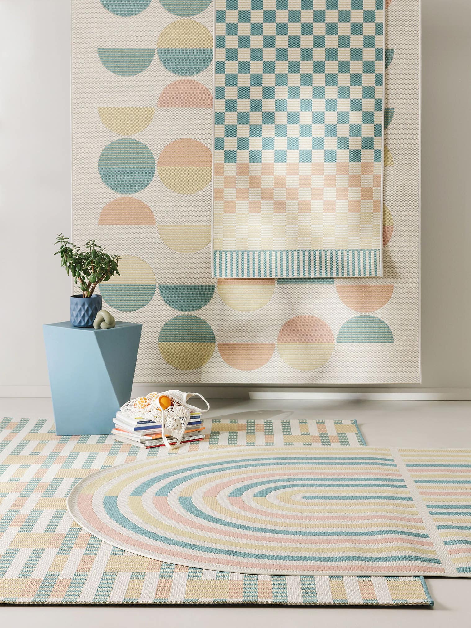 Rug made of 100% Polypropylene in Multicoloured with a 1- 5 mm high pile by benuta Pop