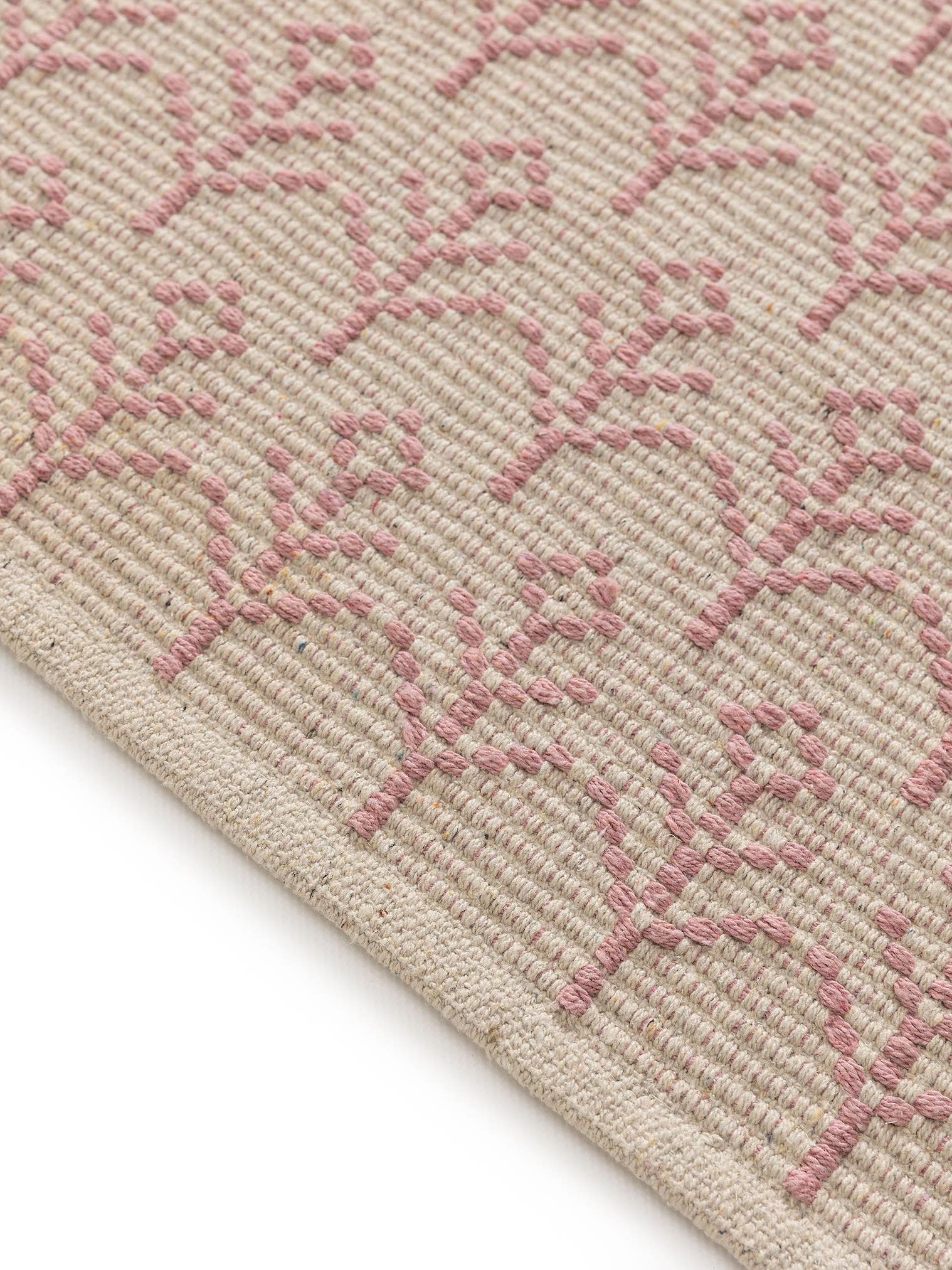 Tappeto di 60% Cotone (recycled), 40% Poliestere in Rosa con pelo alto 6 - 10 mm da Lytte