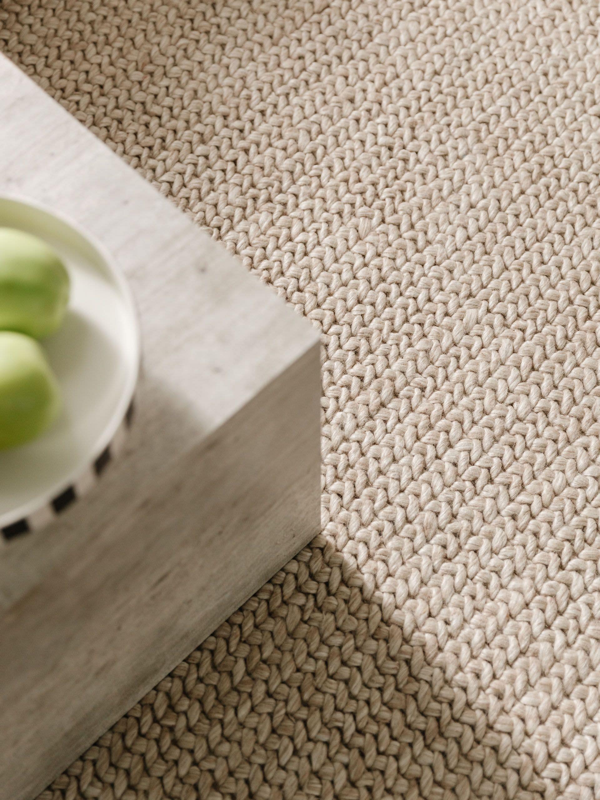 Alfombra de 60% Lana, 40% Poliéster en Beige con un pelo de {{Placeholder_Pile Height}} de altura de benuta Pure